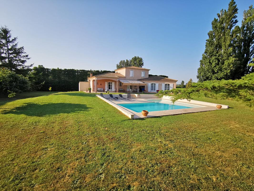 5 bedroom villa in Sauveterre, Gard, France