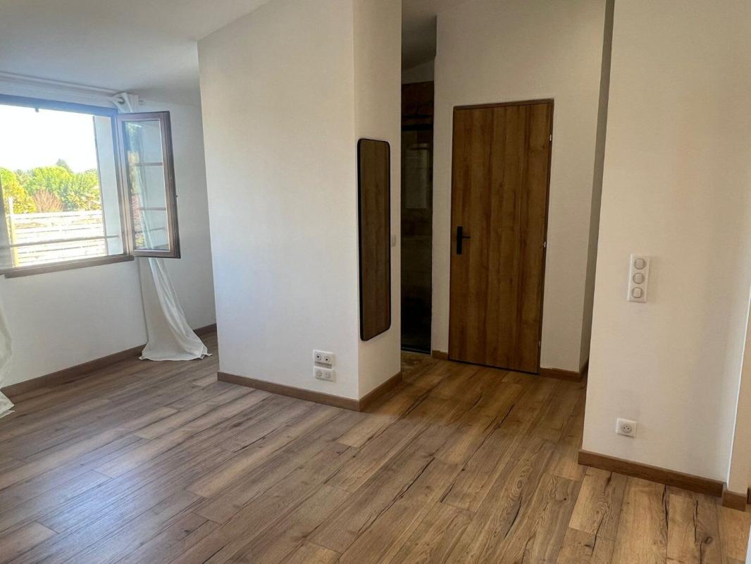 3 bedroom maison recente in L Isle Sur La Sorgue, Vaucluse, France