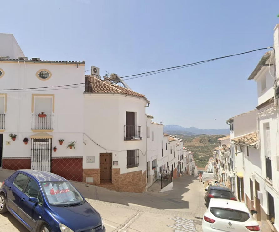 Bargain Property for Sale in Spain Only €75,000 – Payable over 10 years