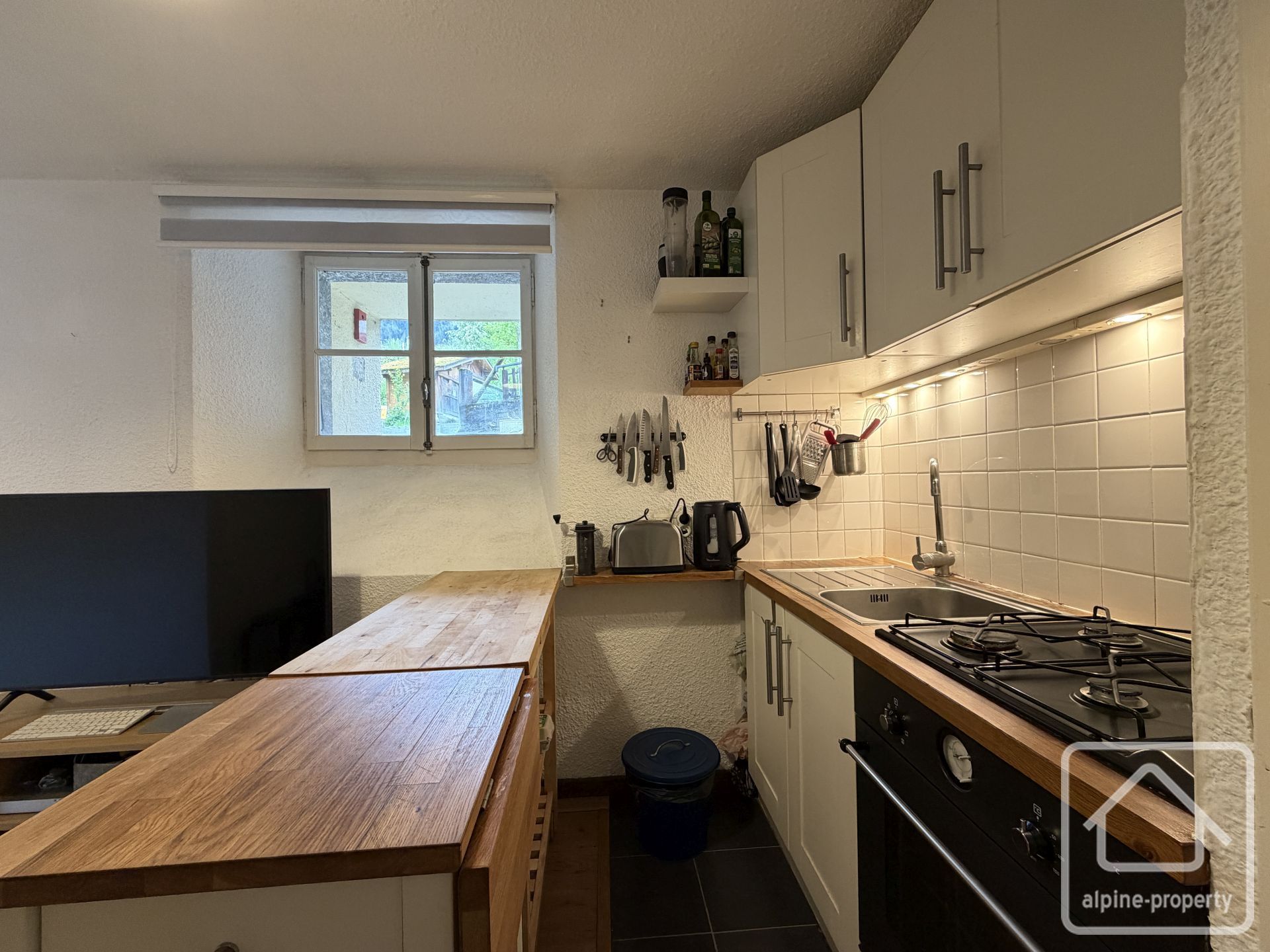 1 Bedroom Apartment With Mountain Views, Close To Local Amenities, Public Transport And Ski Lifts – BELLEVARDE