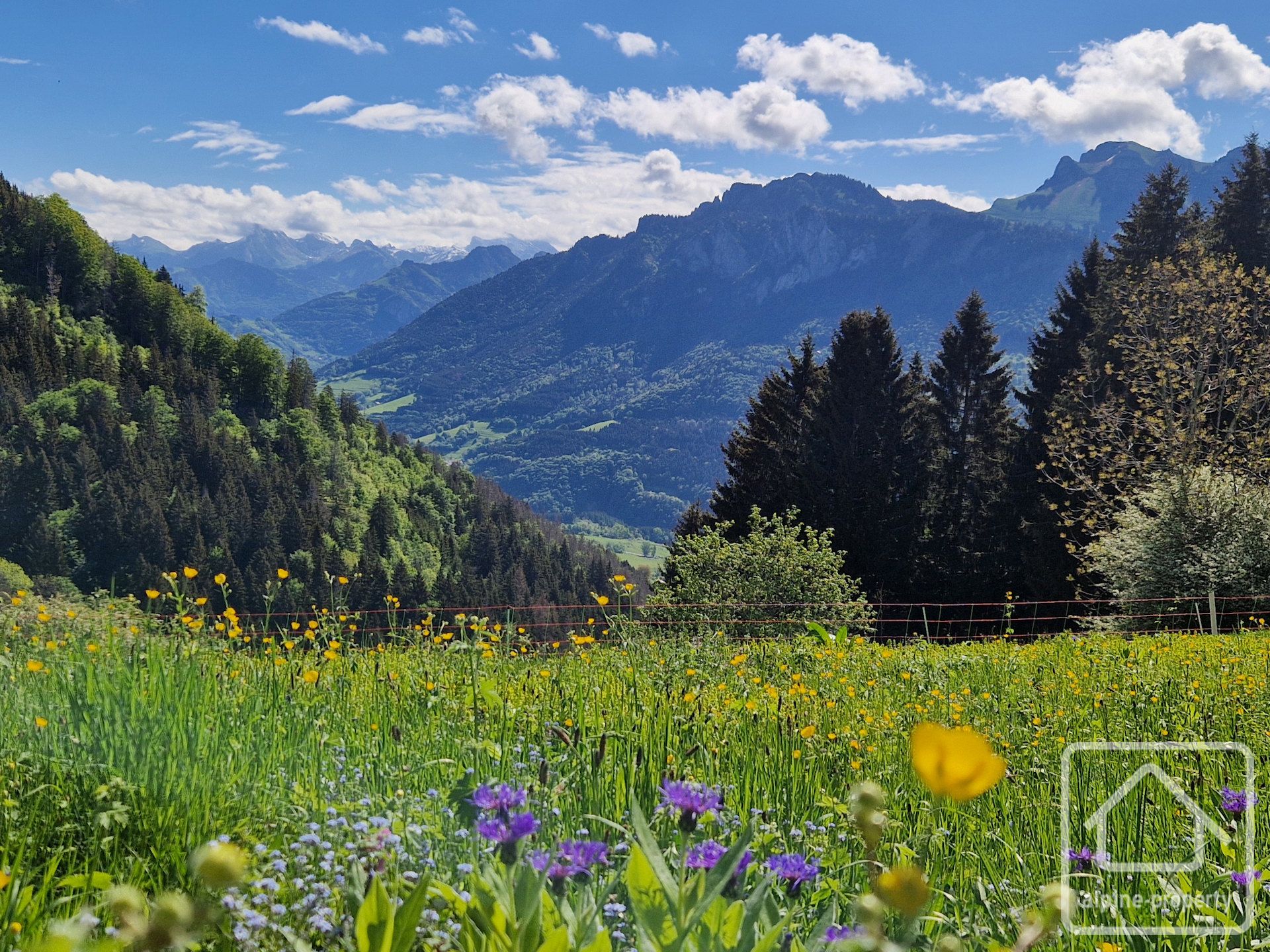 Traditional Savoyard Farmhouse With Approved Planning Permission, Set In A Peaceful Mountain Hamlet With Breathtaking Panoramic Views. – TATE