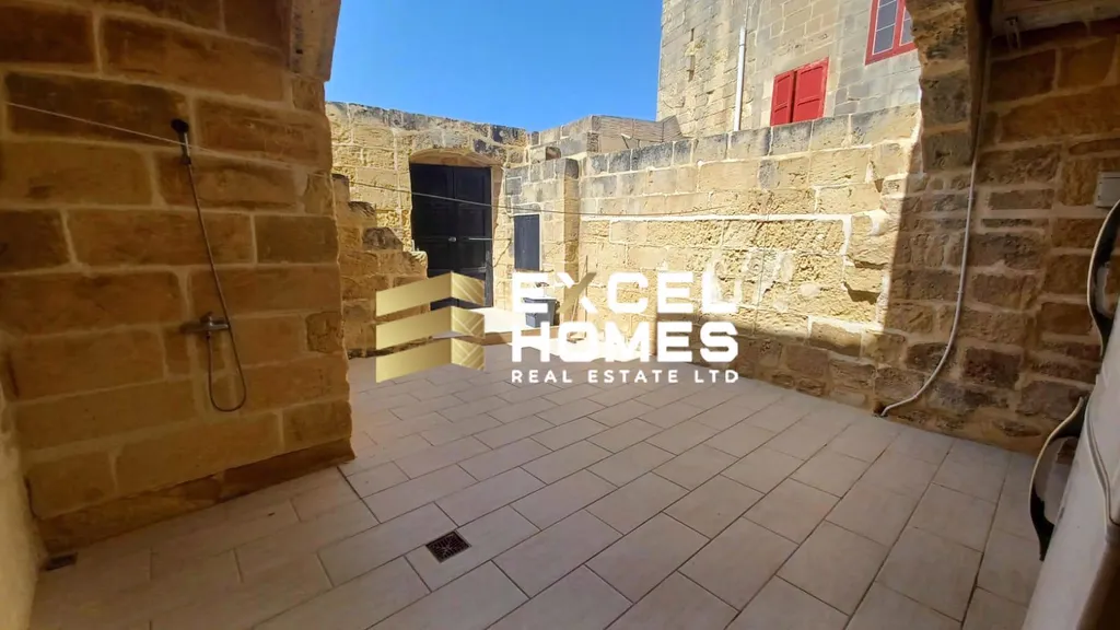 4 bedroom Farmhouse in San Lawrenz, Malta – 68361
