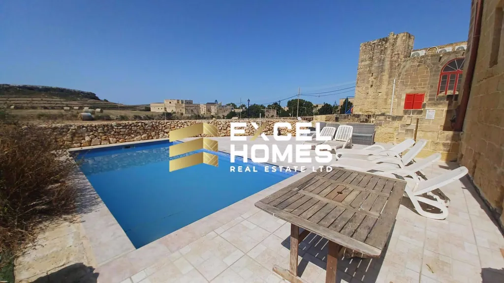 4 bedroom Farmhouse in San Lawrenz, Malta – 68361