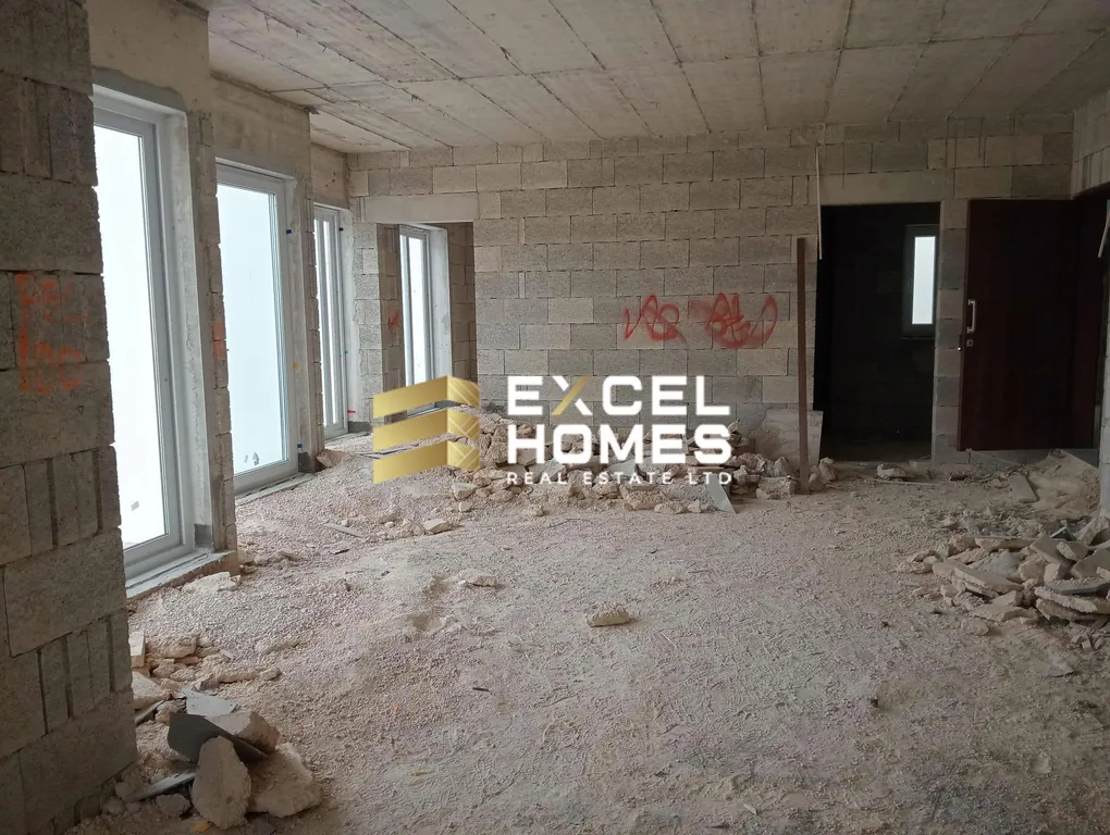 2 bedroom Penthouse in Mosta, Malta – 68160