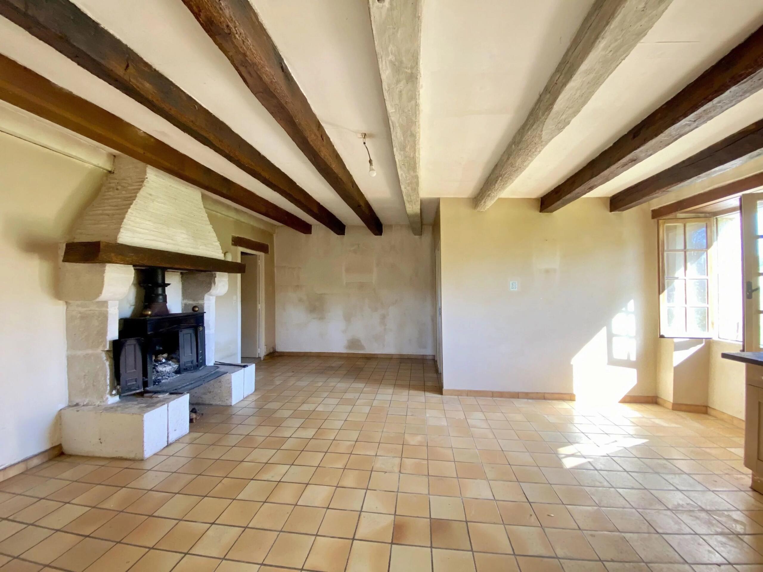 Character stone house with adjoining barn, Aquitaine – France – BVI85196