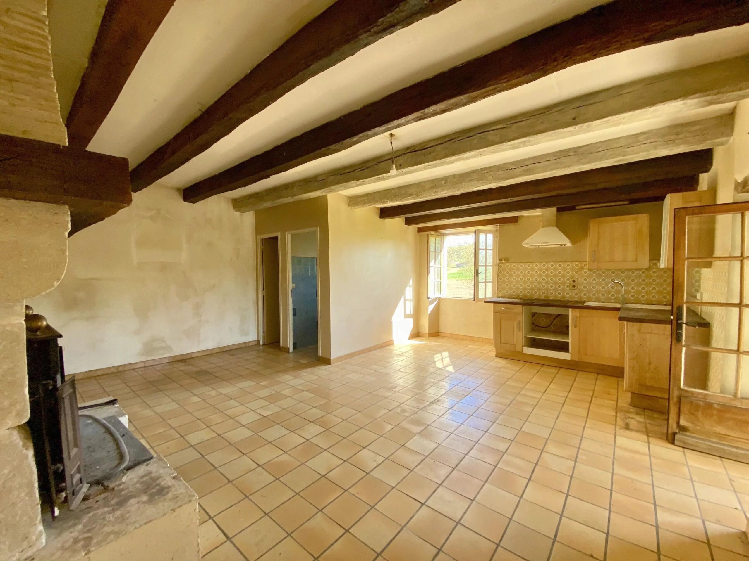 Character stone house with adjoining barn, Aquitaine – France – BVI85196