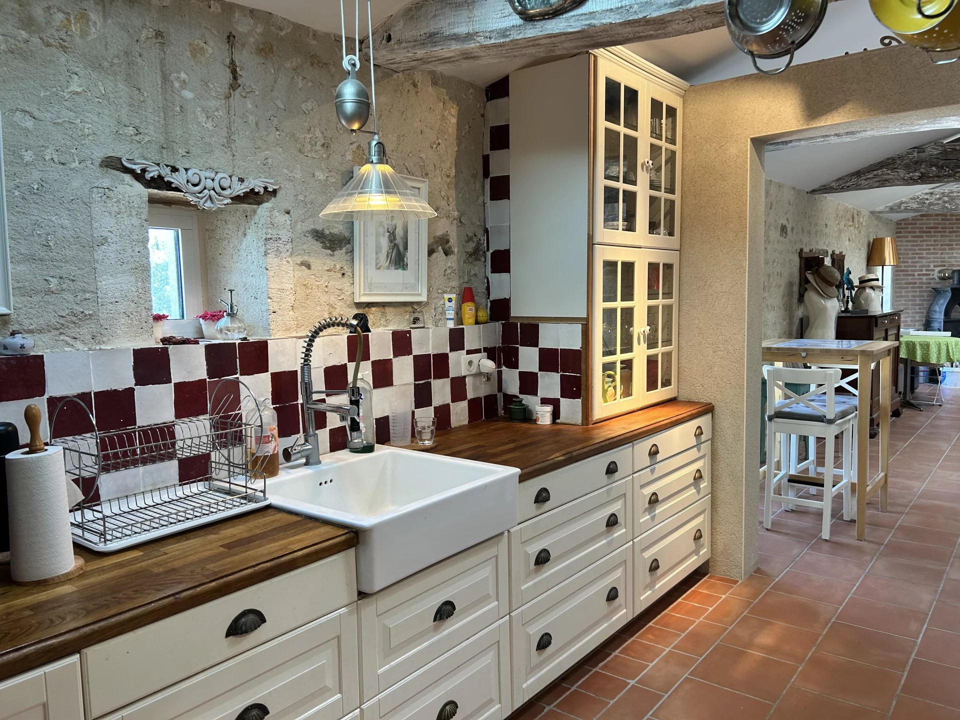 Spacious stone house on 3.8 hectares, with pool, Poitou-Charentes – France – BVI72288