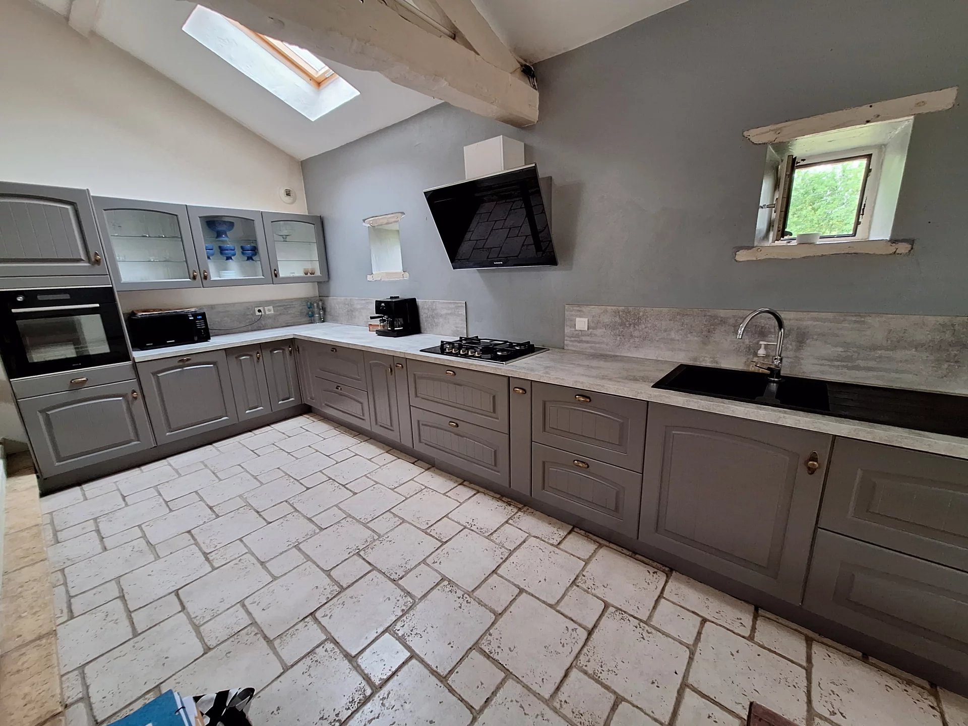 Renovated stone house with 1.5 hectares land, Poitou-Charentes – France – BVI80026