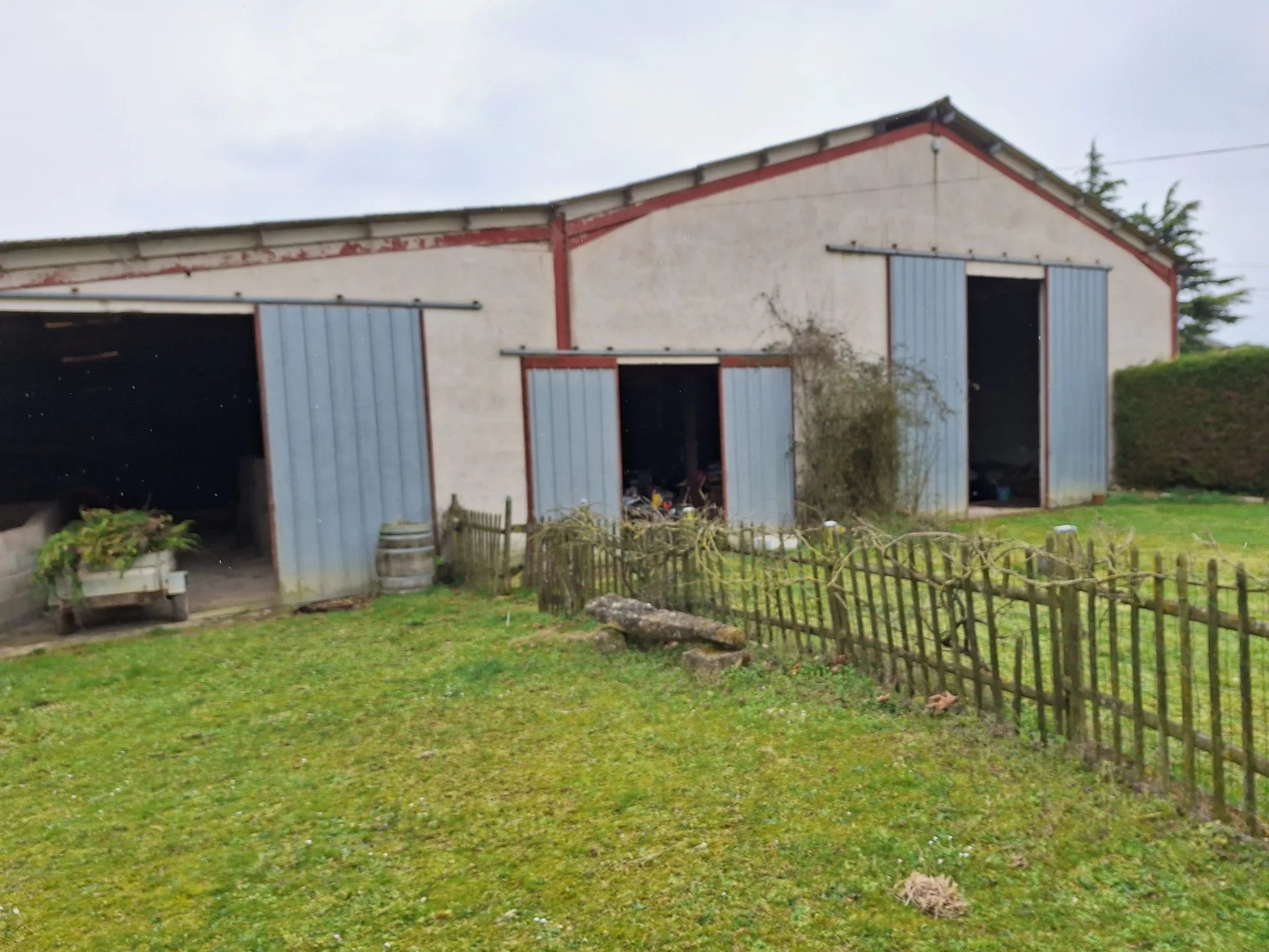 Renovated stone house with 1.5 hectares land, Poitou-Charentes – France – BVI80026