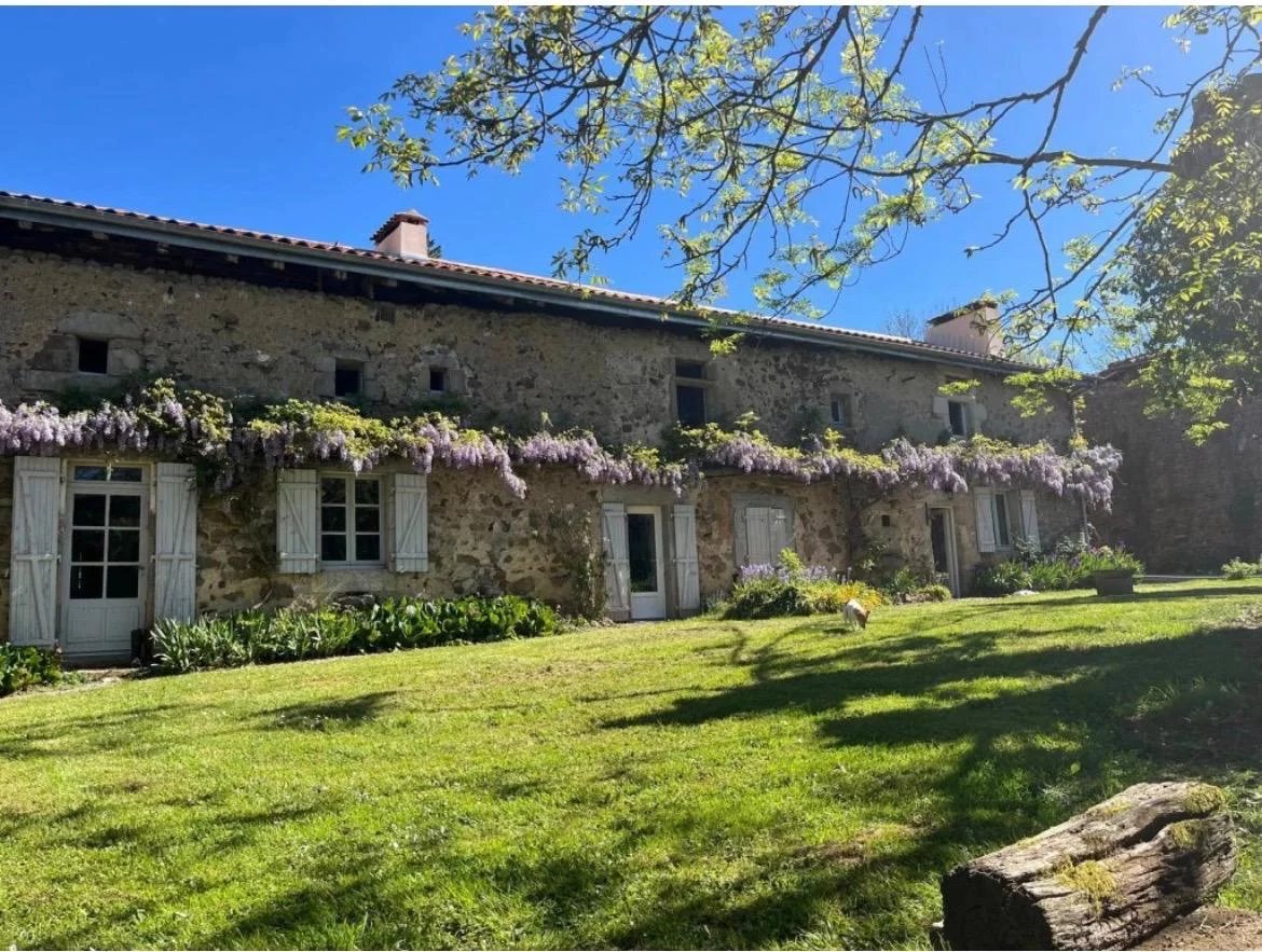Luxury Home with Equestrian Facilities, Poitou-Charentes – France – BVI85272