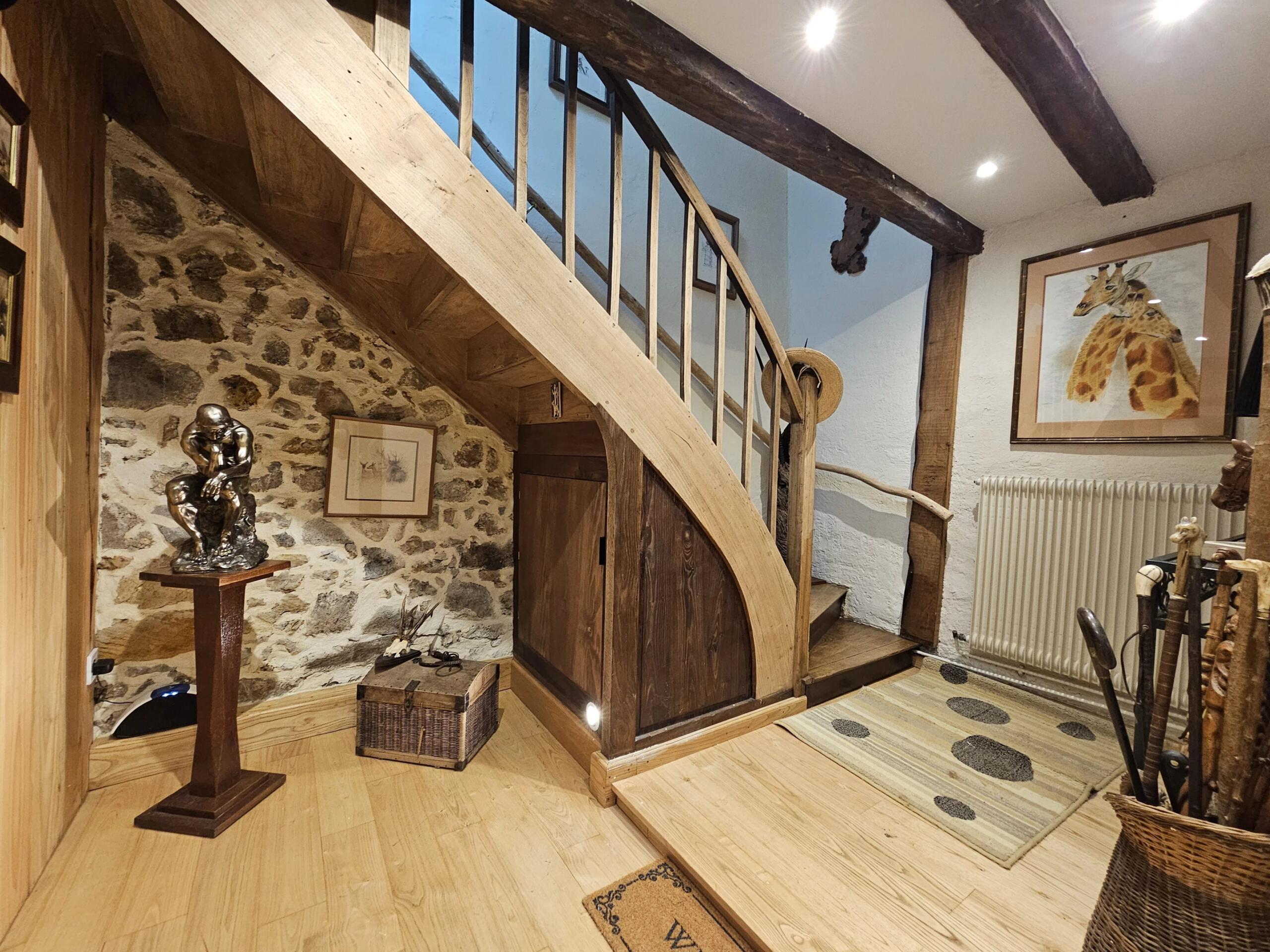 Luxury Home with Equestrian Facilities, Poitou-Charentes – France – BVI85272