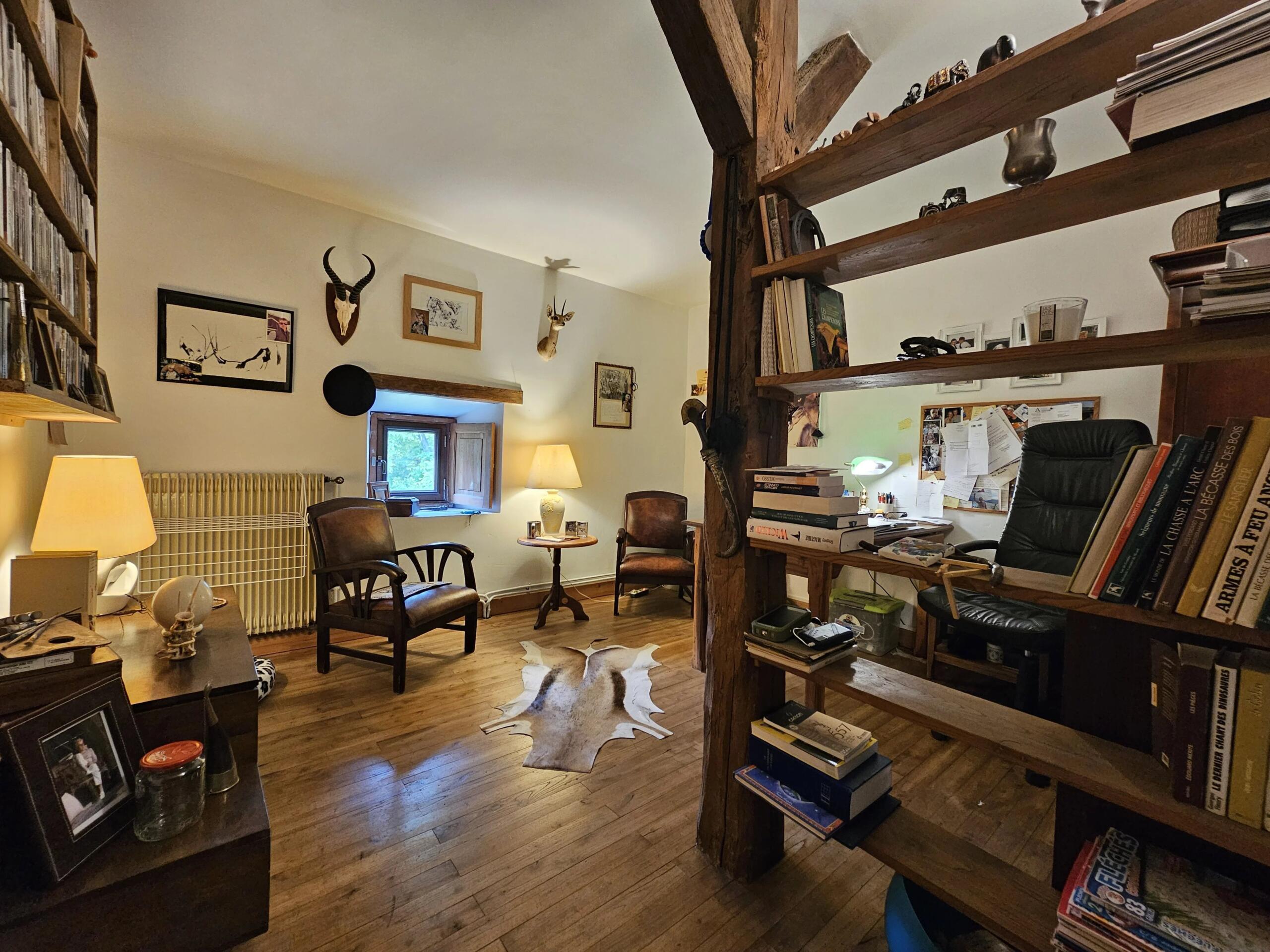 Luxury Home with Equestrian Facilities, Poitou-Charentes – France – BVI85272