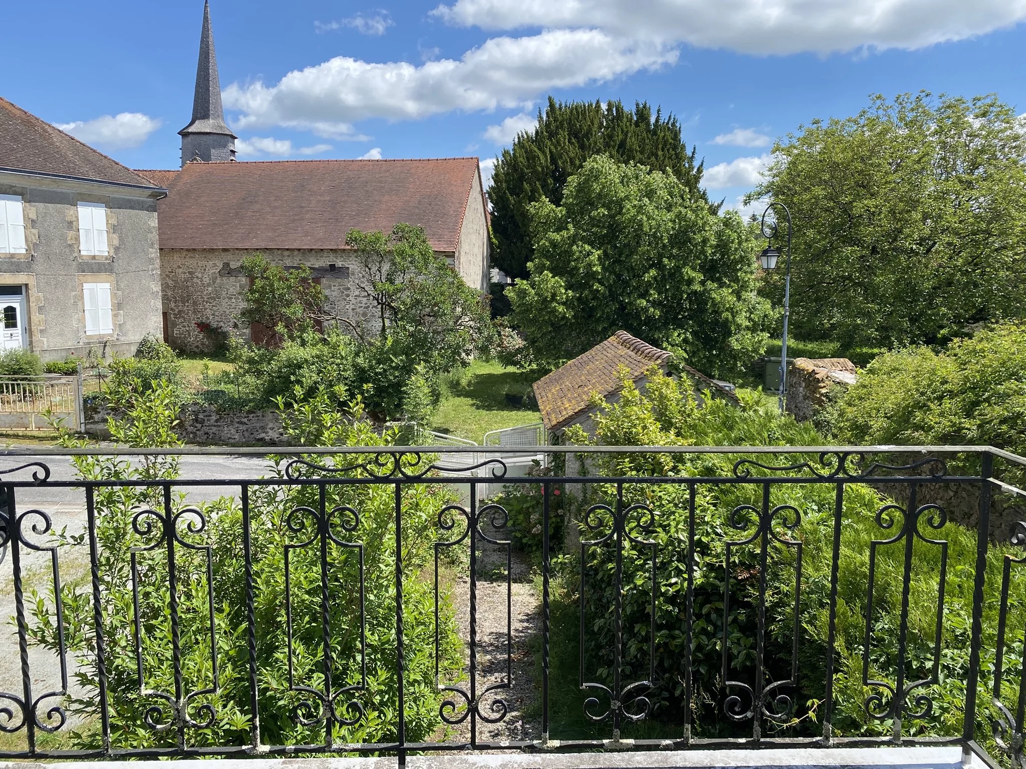 A charming countryside house with a garden and three bedrooms, Limousin – France – BVI85555