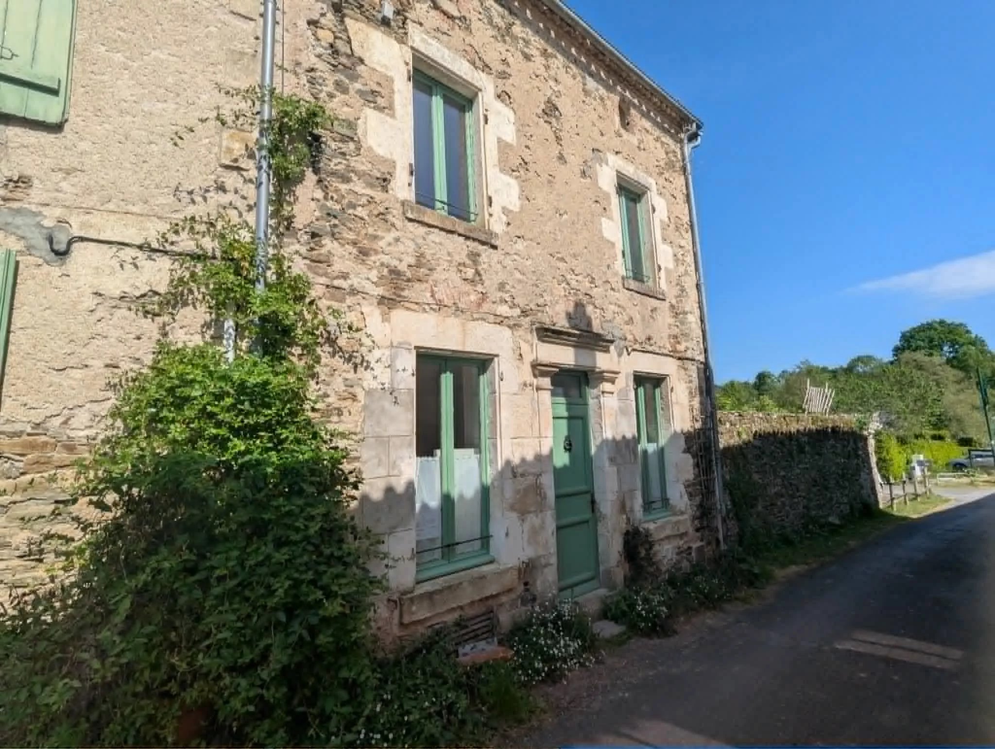 Charming stone house in the village of Vouvant, Pays de la Loire – France – BVI85533
