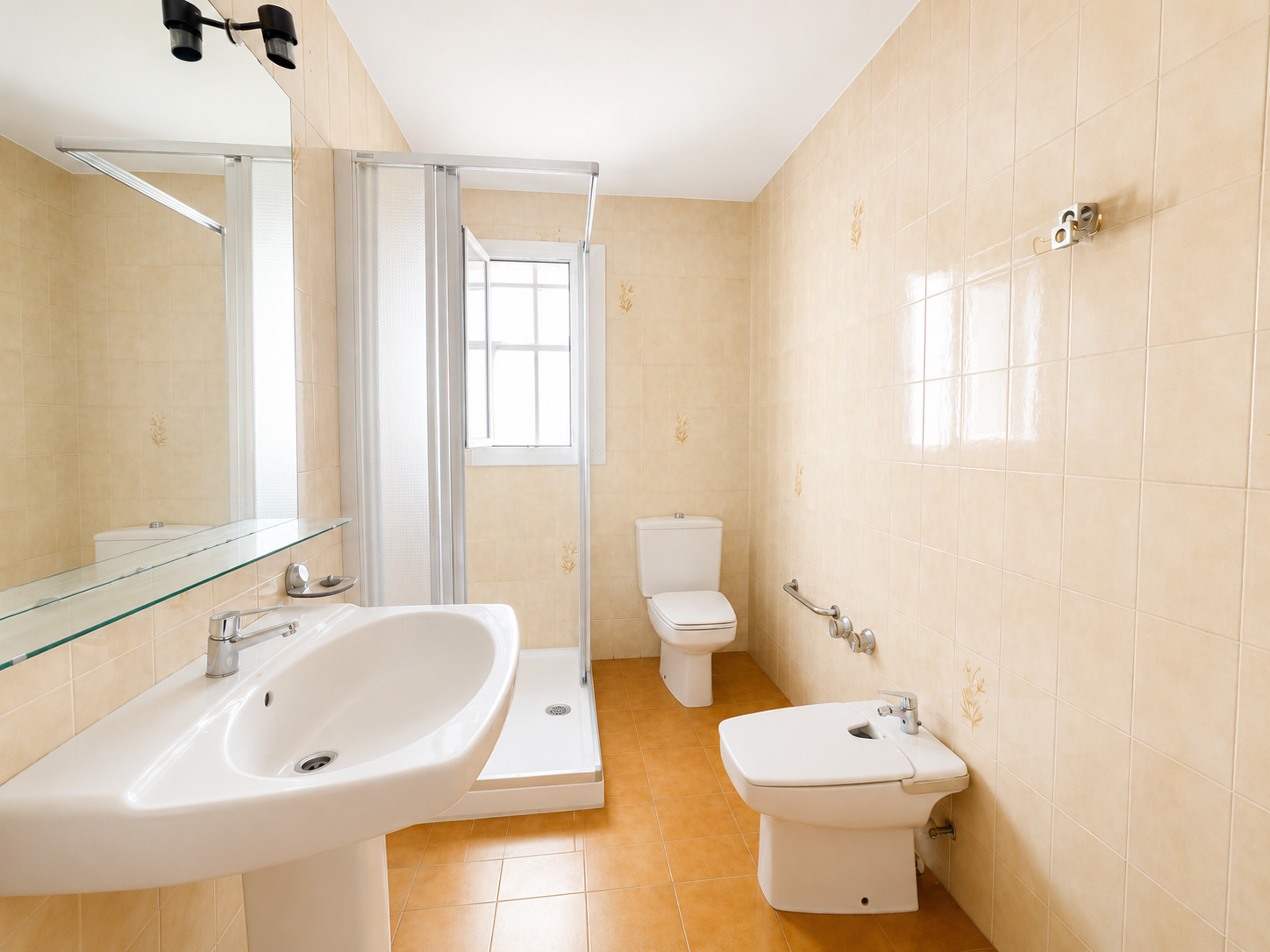 2 bedroom Apartment in Almeria, Spain – 428-05446P