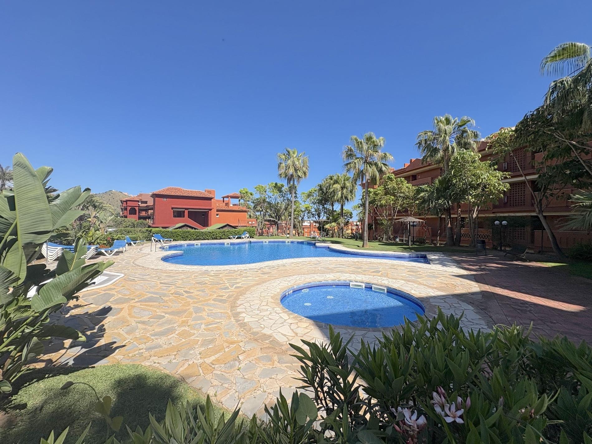 2 bedroom Ground Floor Apartment in Marbella, Malaga, Spain – 428-05460P
