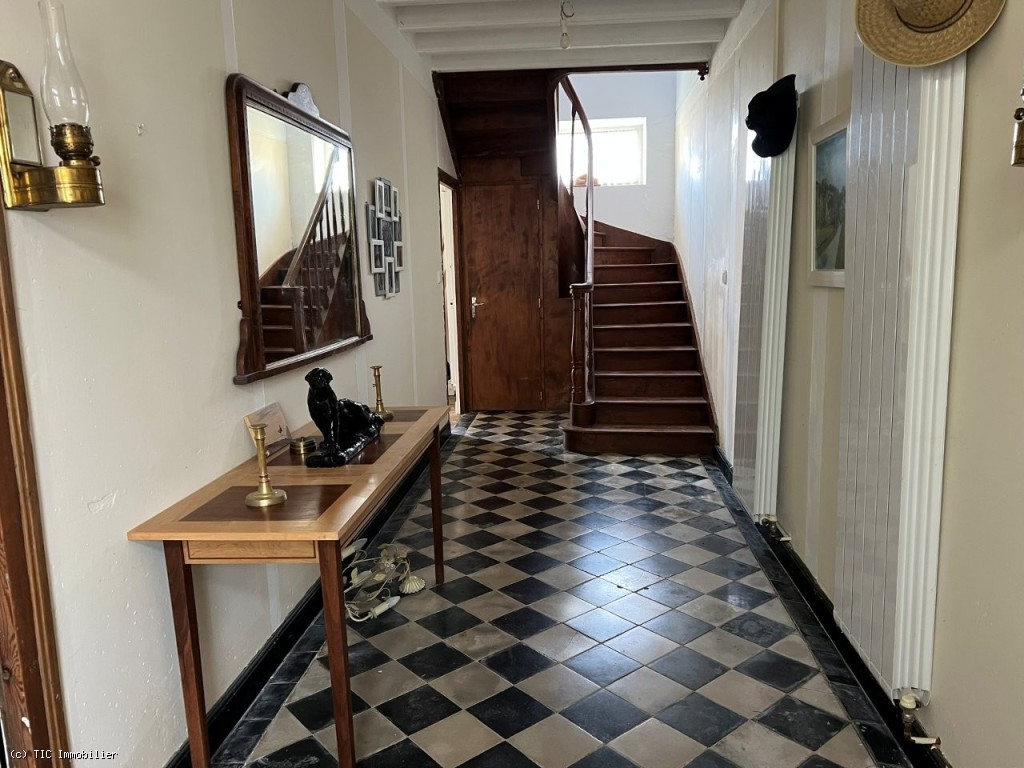 4 bedroom House in Ruffec, France – r7476