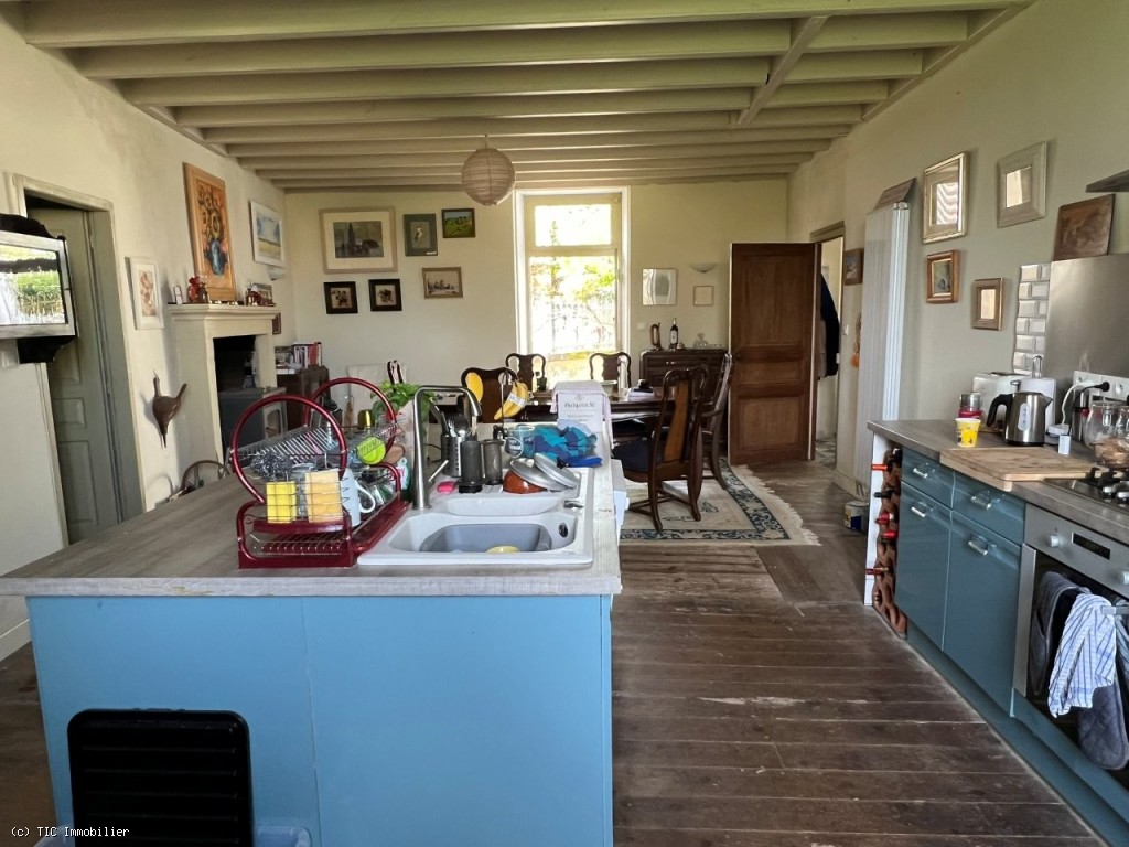 4 bedroom House in Ruffec, France – r7476