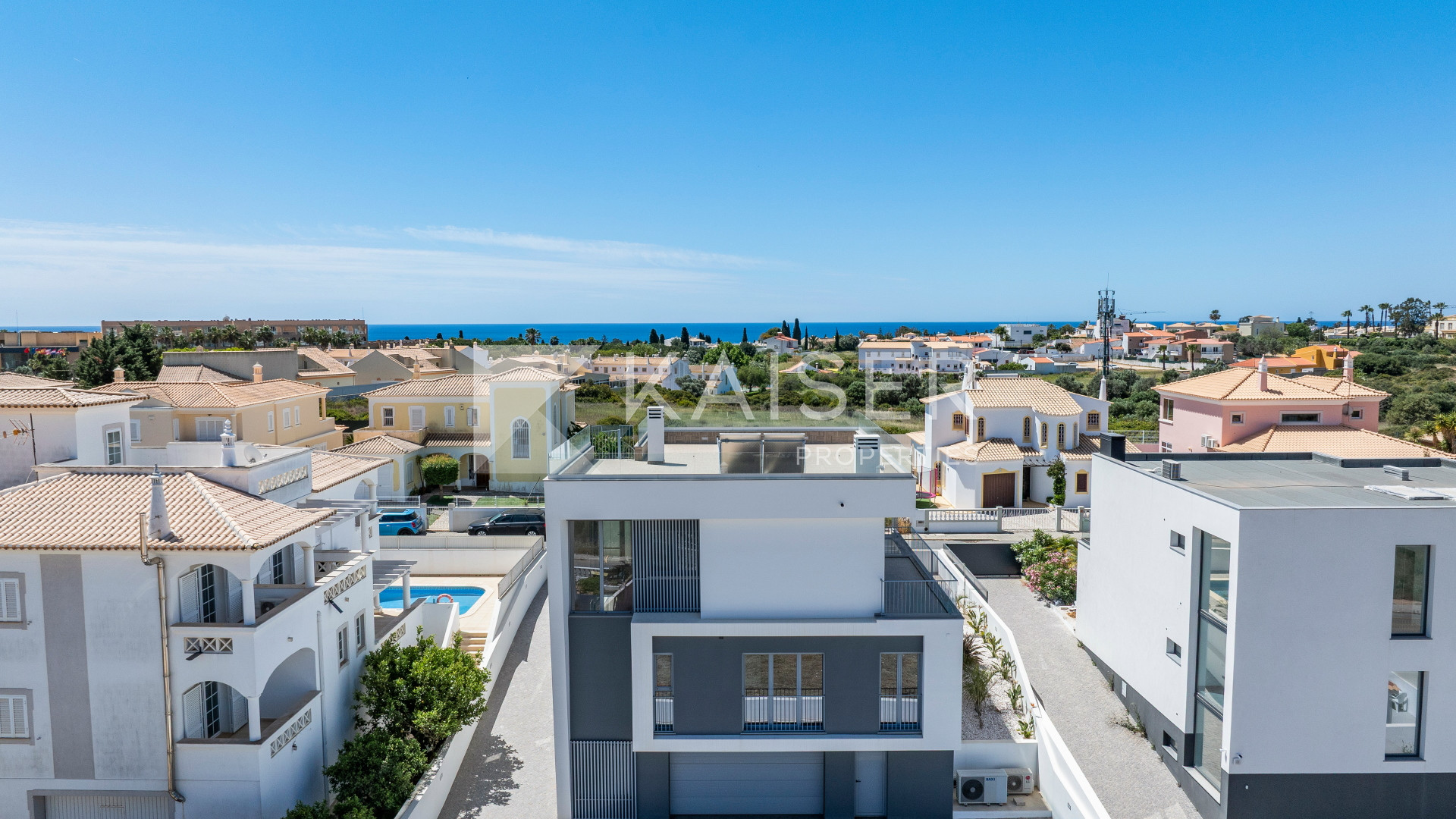 4 bedroom Villa house in Albufeira, Portugal – KP1347