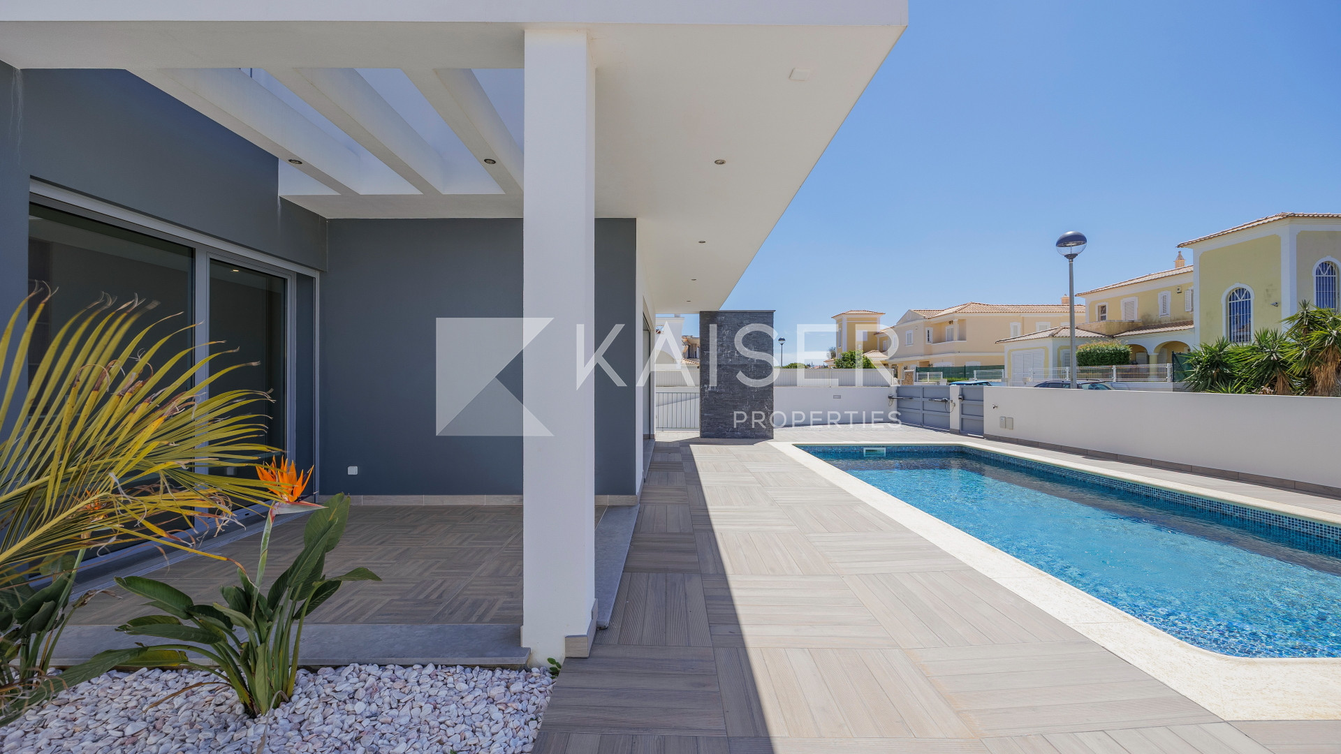 4 bedroom Villa house in Albufeira, Portugal – KP1347