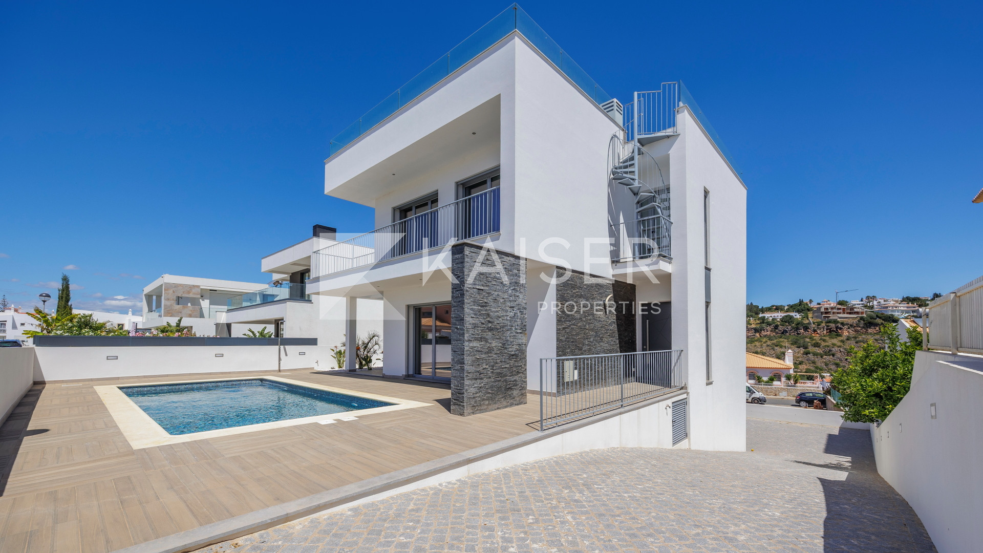 4 bedroom Villa house in Albufeira, Portugal – KP1347