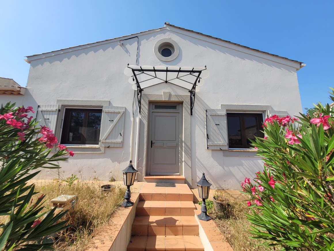 3 bedroom Detached House in Saint Chinian, Herault, France – ps365000ee