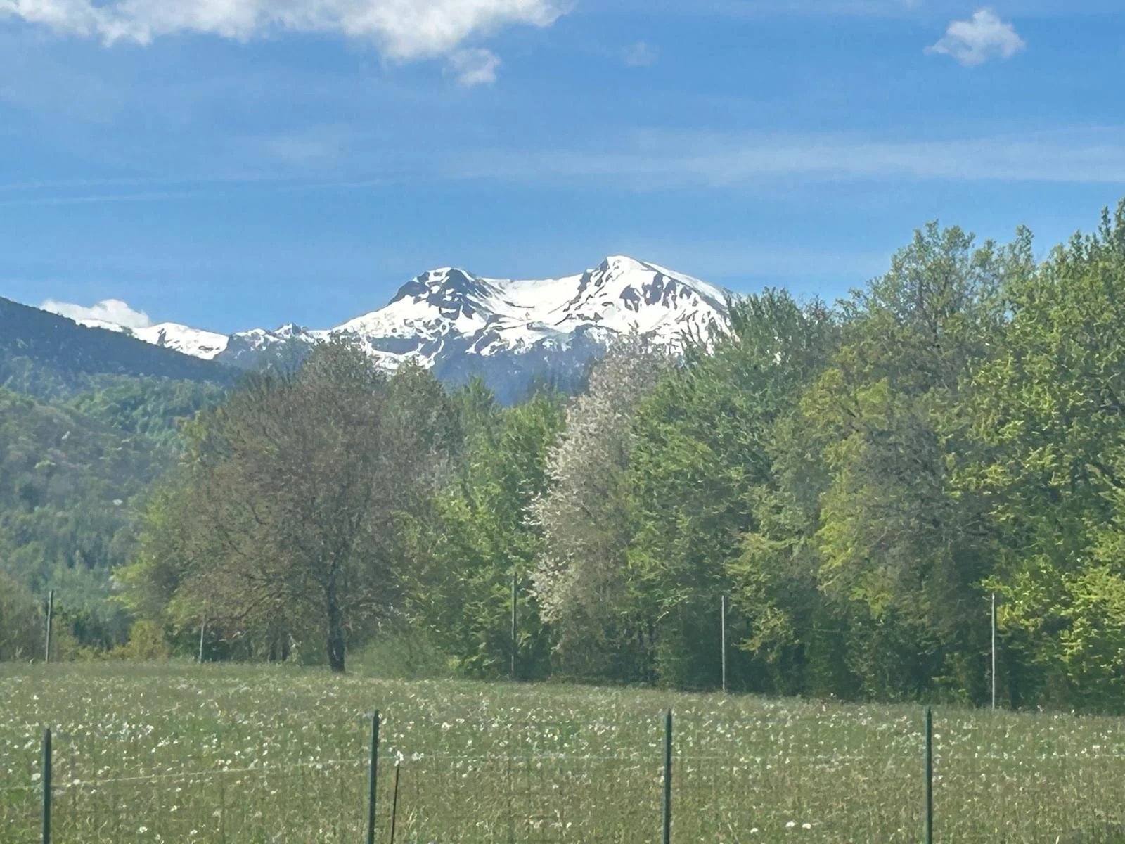 Charming , comfortable and spacious  house with stunning mountain views, Midi-Pyrénées – France – BVI85394