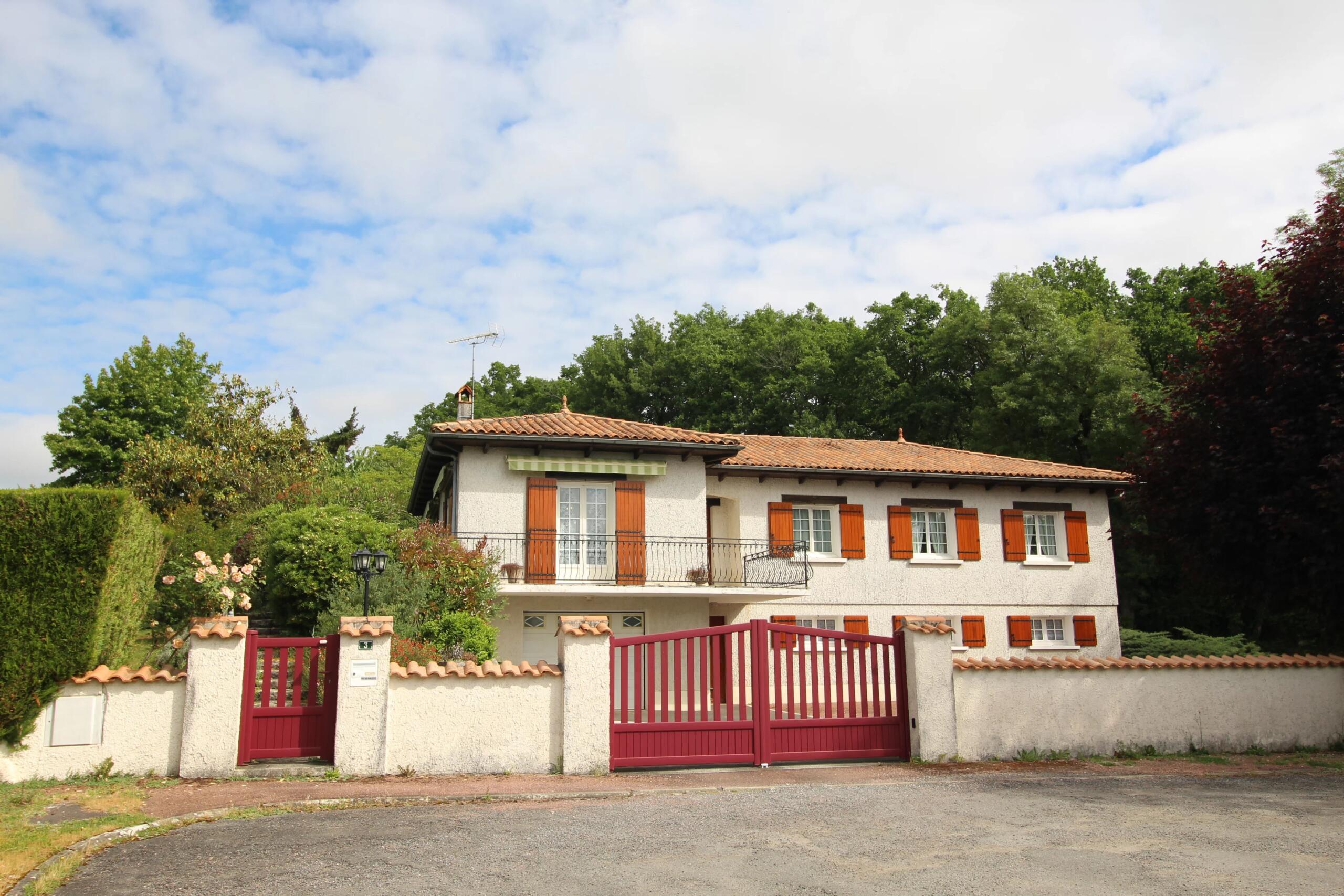 Contemporary edge of village house with garden and small wood, Aquitaine – France – BVI85335