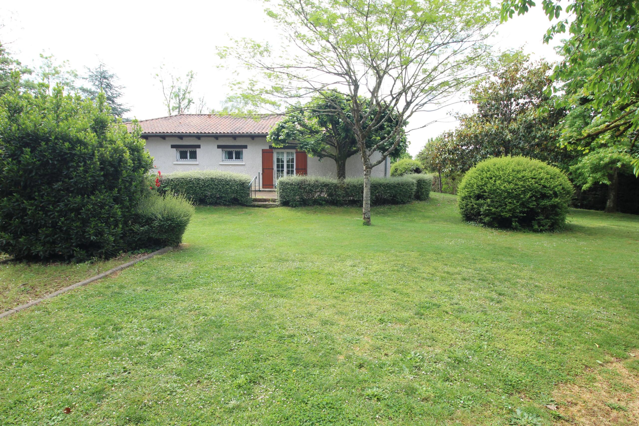 Contemporary edge of village house with garden and small wood, Aquitaine – France – BVI85335