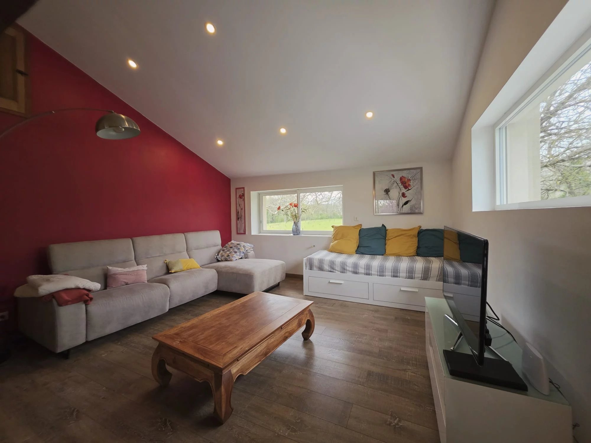 Character Home with Barns, Orchard and Land, Aquitaine – France – BVI84995