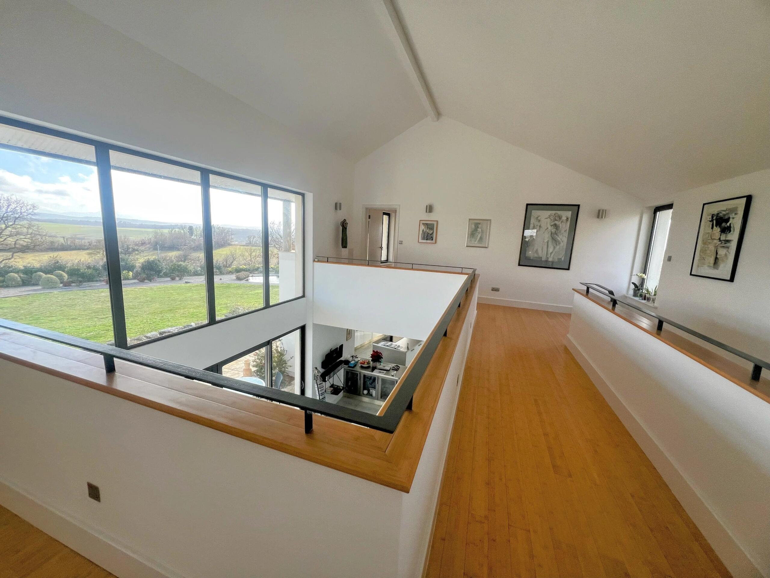 Contemporary Luxury Living with Breathtaking Countryside Views, Midi-Pyrénées – France – BVI83909