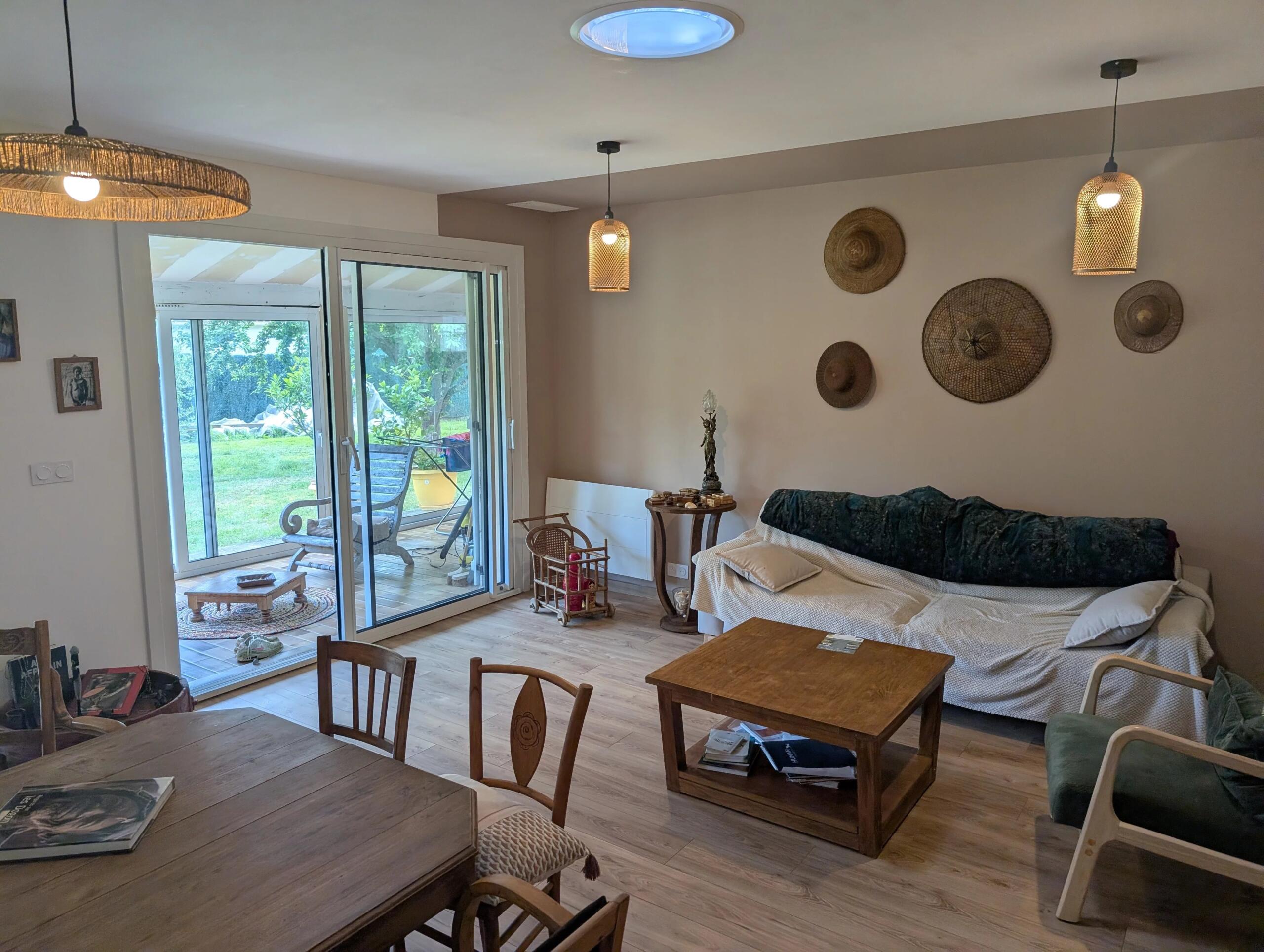 Modern cottage in a quiet riverside commune, Aquitaine – France – BVI85818