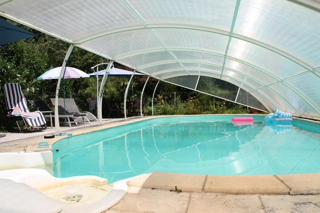 Charming, renovated stone property with pool surrounded by nature, set in 4.5 hectares of land with stream, Midi-Pyrénées – France – BVI85611