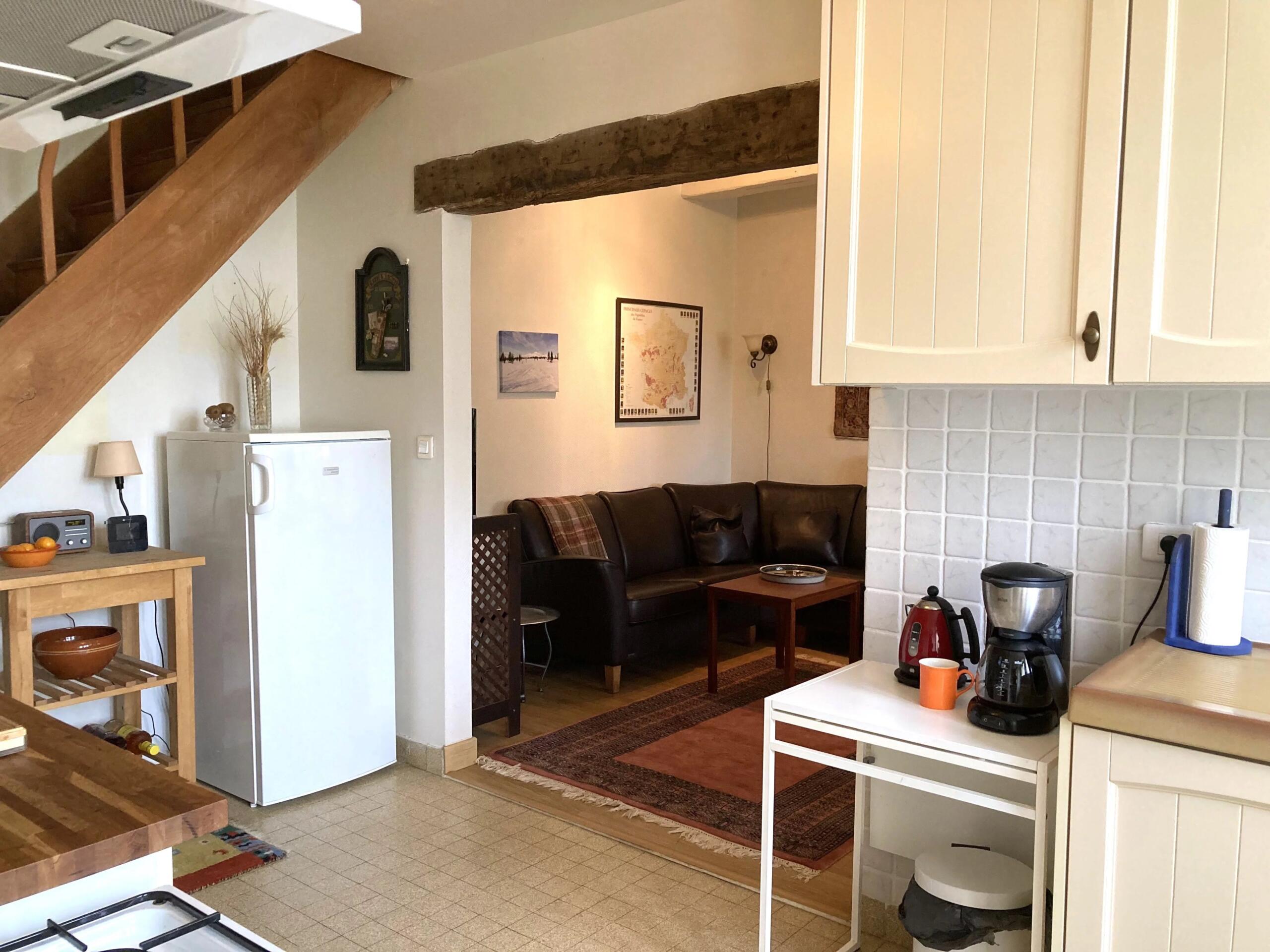 Sweet village house in Sanxay, Poitou-Charentes – France – BVI84549