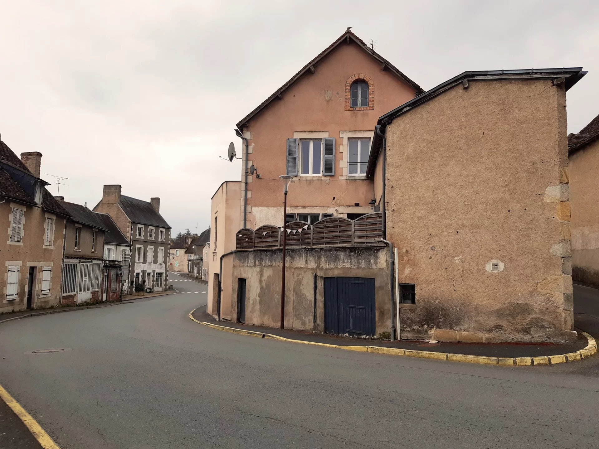 House with walled garden and garage in a river-side village, Poitou-Charentes – France – BVI65105