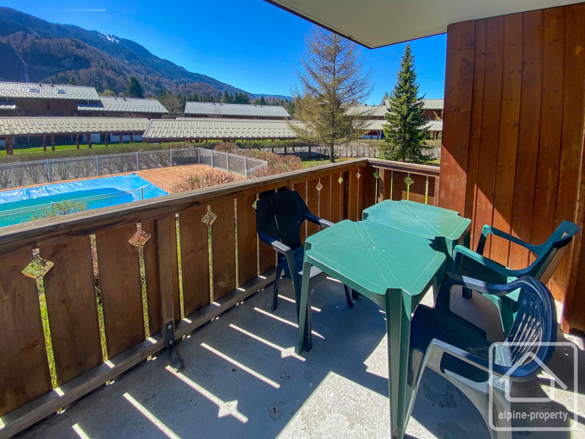 Fully Furnished 1-bed Apartment, 43.49m2, A Short Walk From Samoëns Centre. Ready To Use Straightaway. – PERTUET
