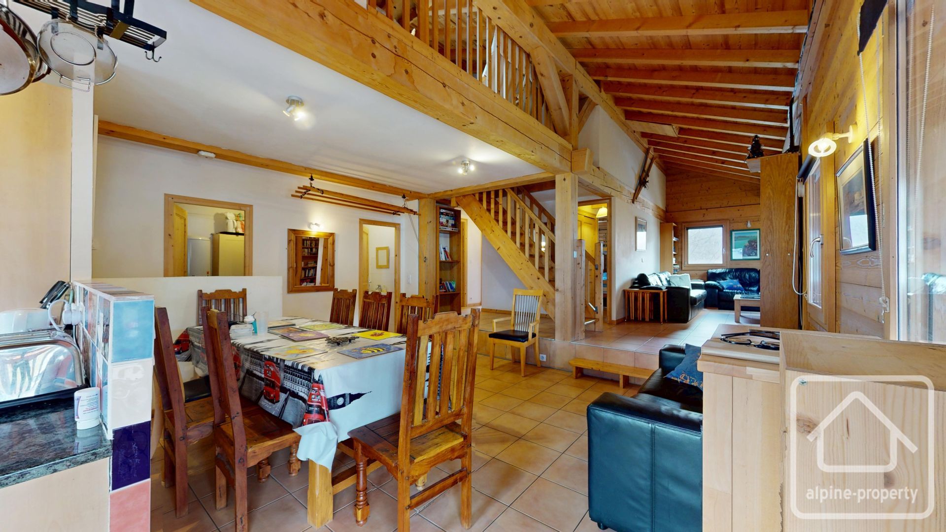 Large 5 Bedroom Chalet In Morzine, With 2 Further Independent Apartments, Garden And Parking – IMPERIAL
