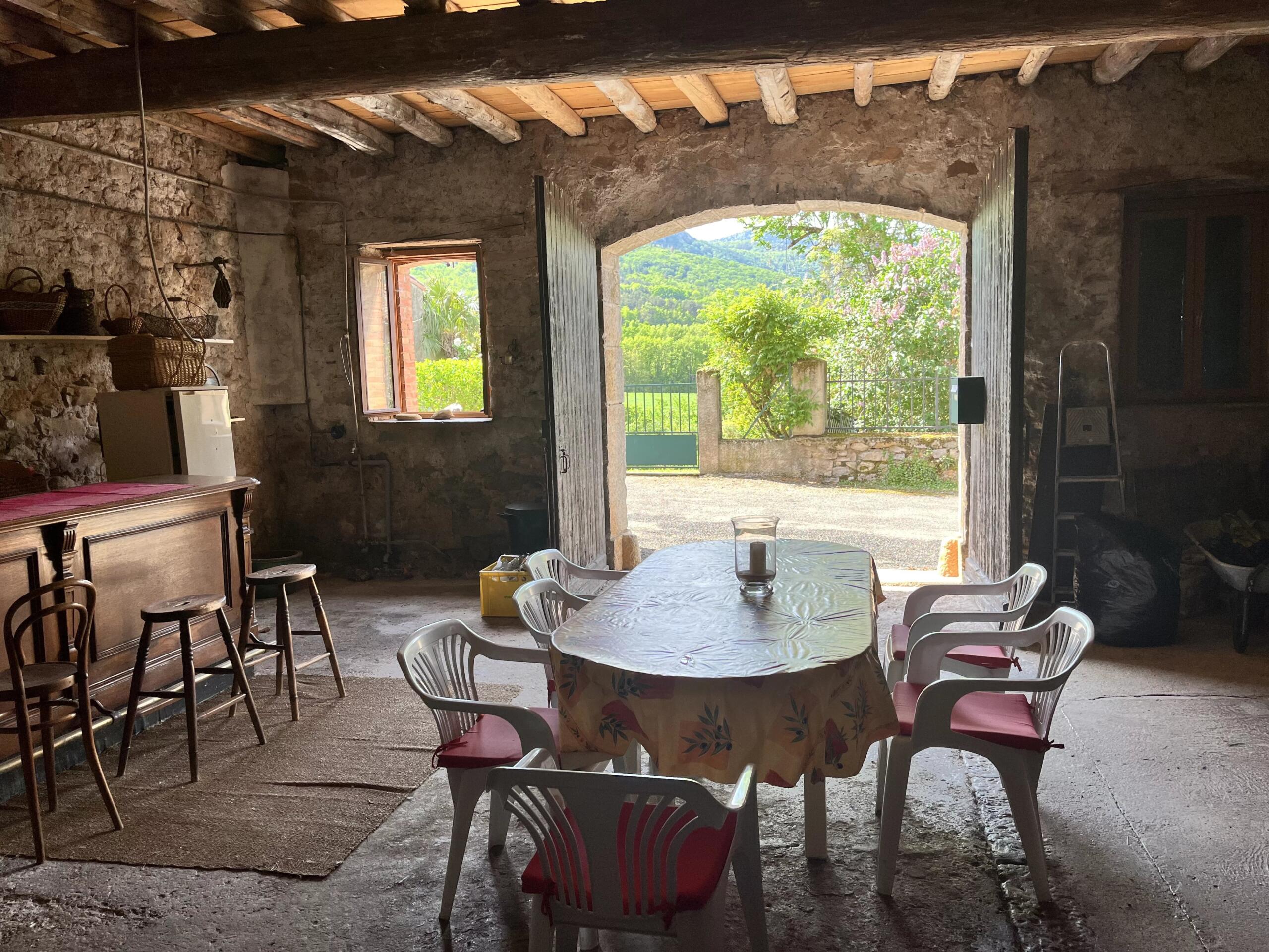 Large characterful countryside retreat with potential to develop, Languedoc-Roussillon – France – BVI85342
