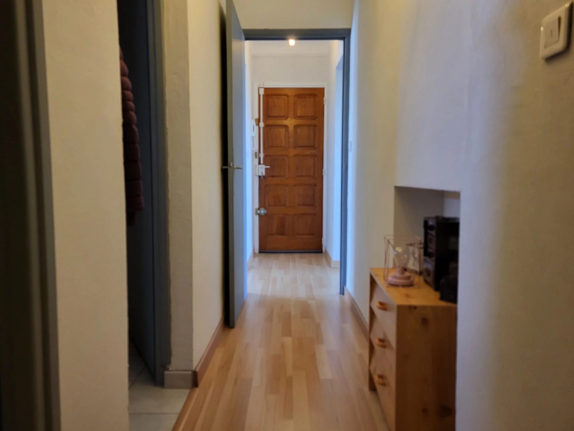 Apartment with stunning views over Carcassonne, Languedoc-Roussillon – France – BVI85260