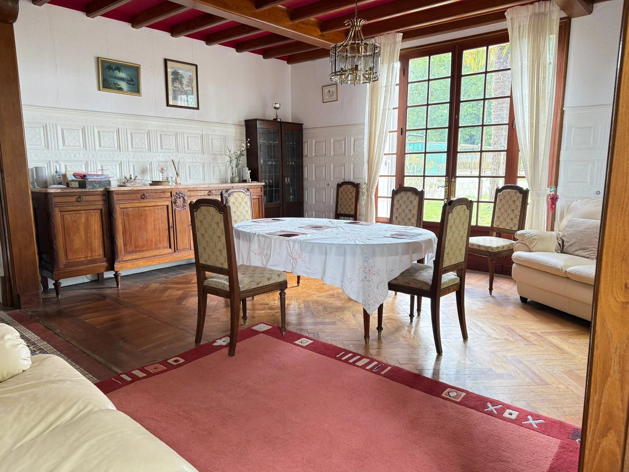 Beautiful 5-bed house in village centre, Poitou-Charentes – France – BVI85674