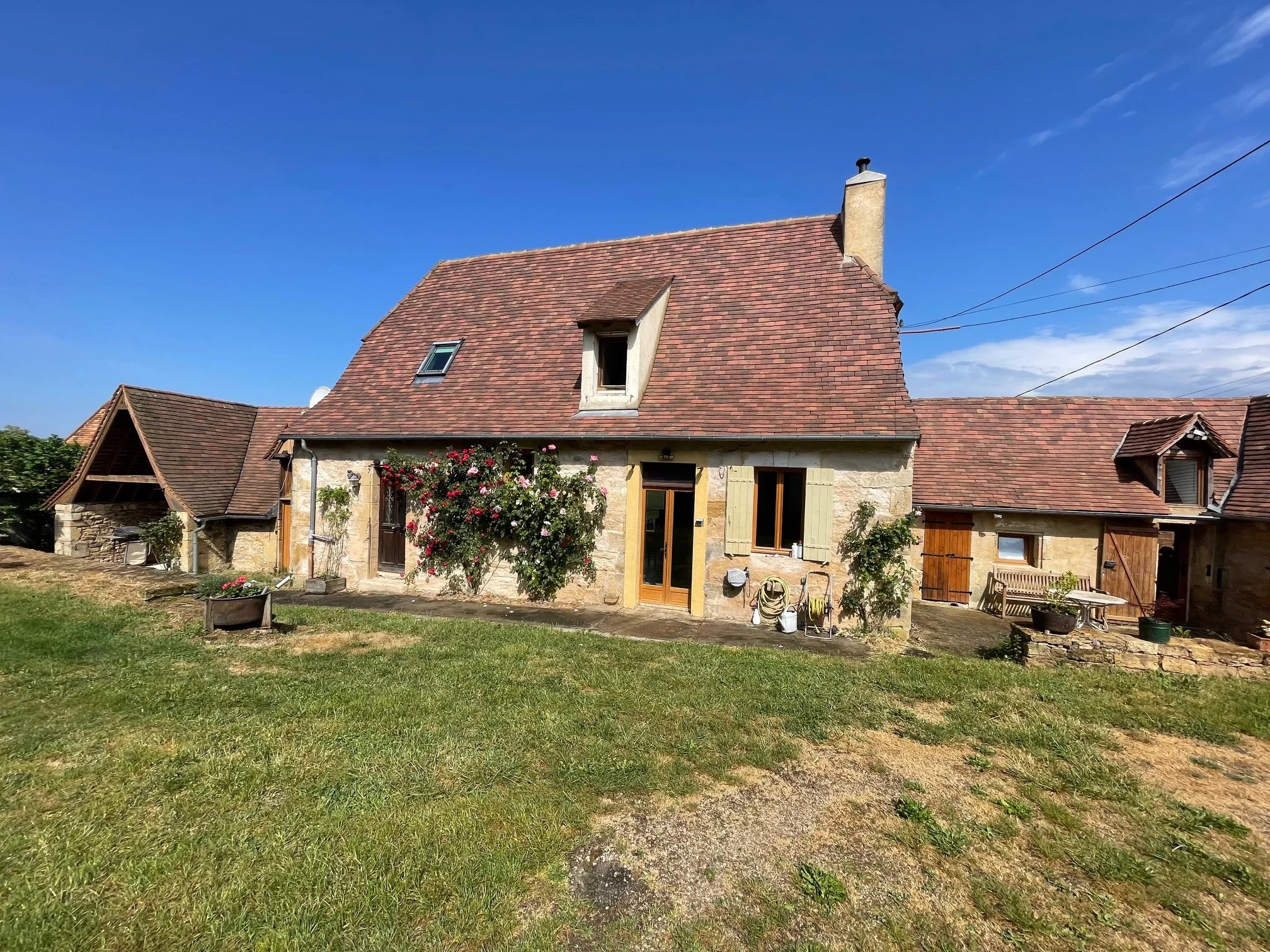 Quality Perigordine renovation with barn, Aquitaine – France – BVI85590