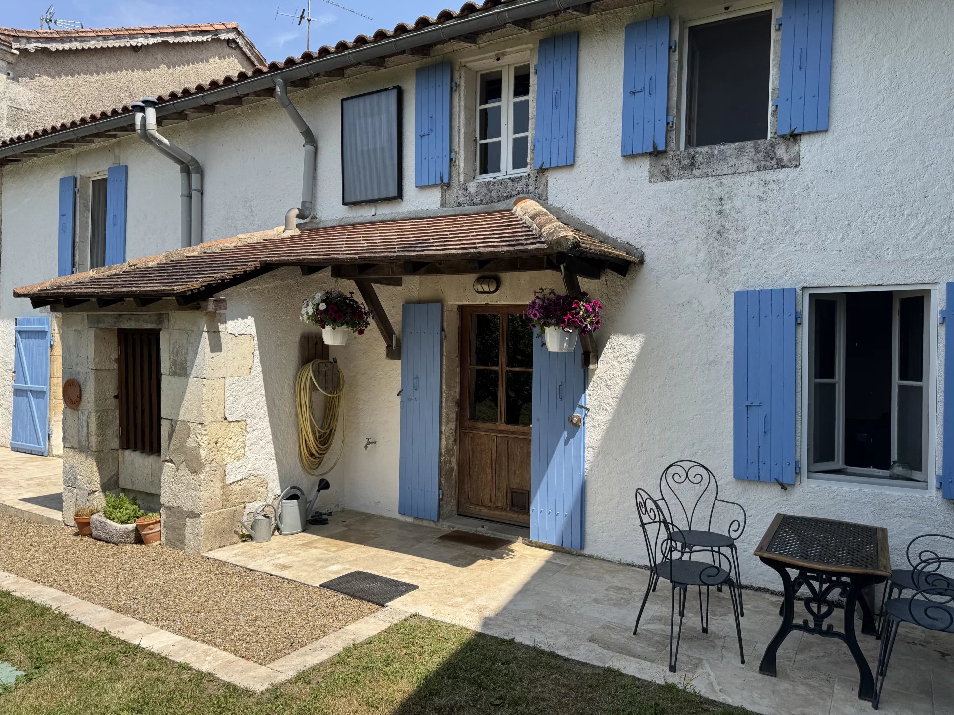 Charming village house, Aquitaine – France – BVI81371