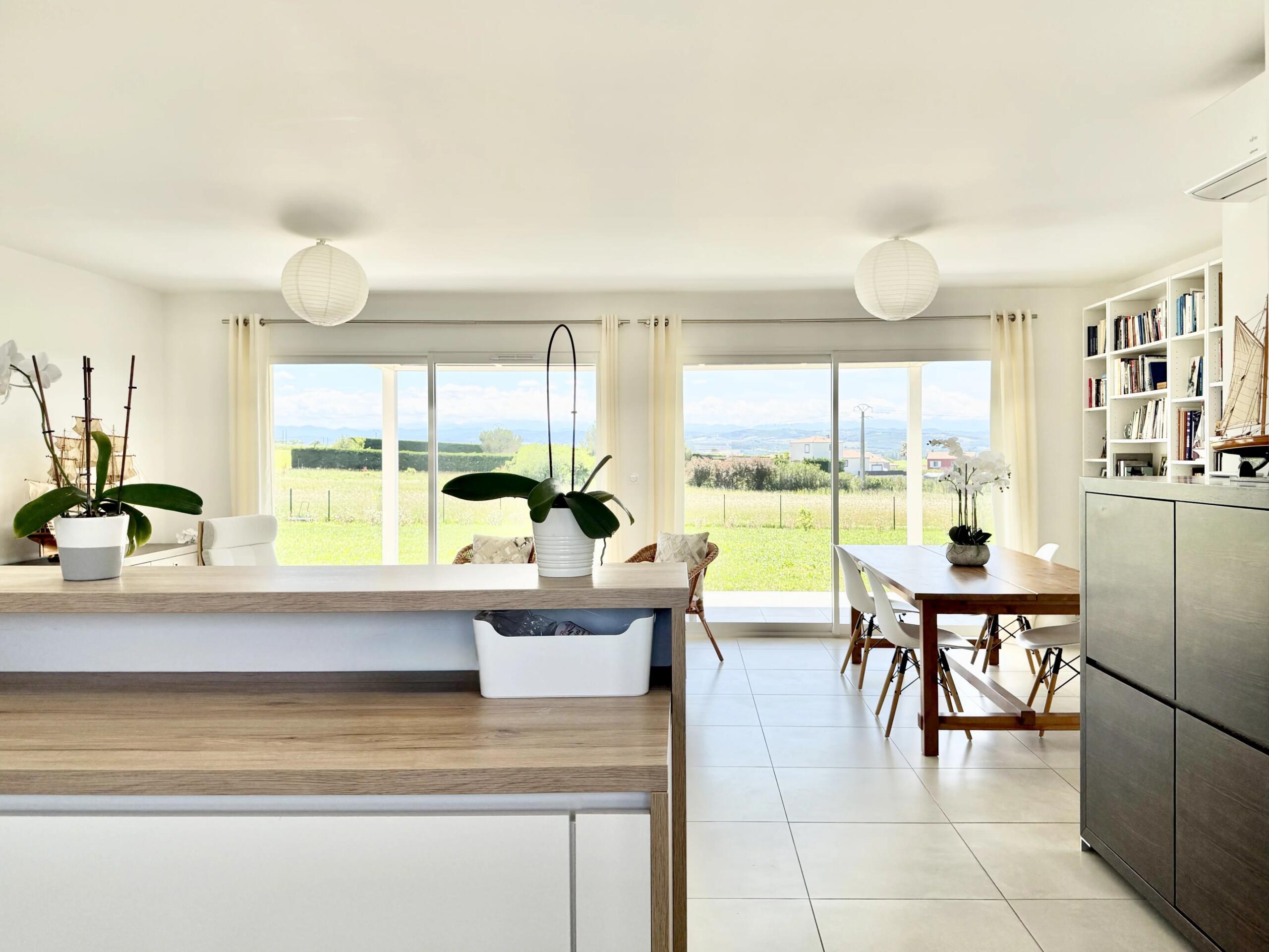 Contemporary Country Living with Panoramic Pyrenees Views, Languedoc-Roussillon – France – BVI85680
