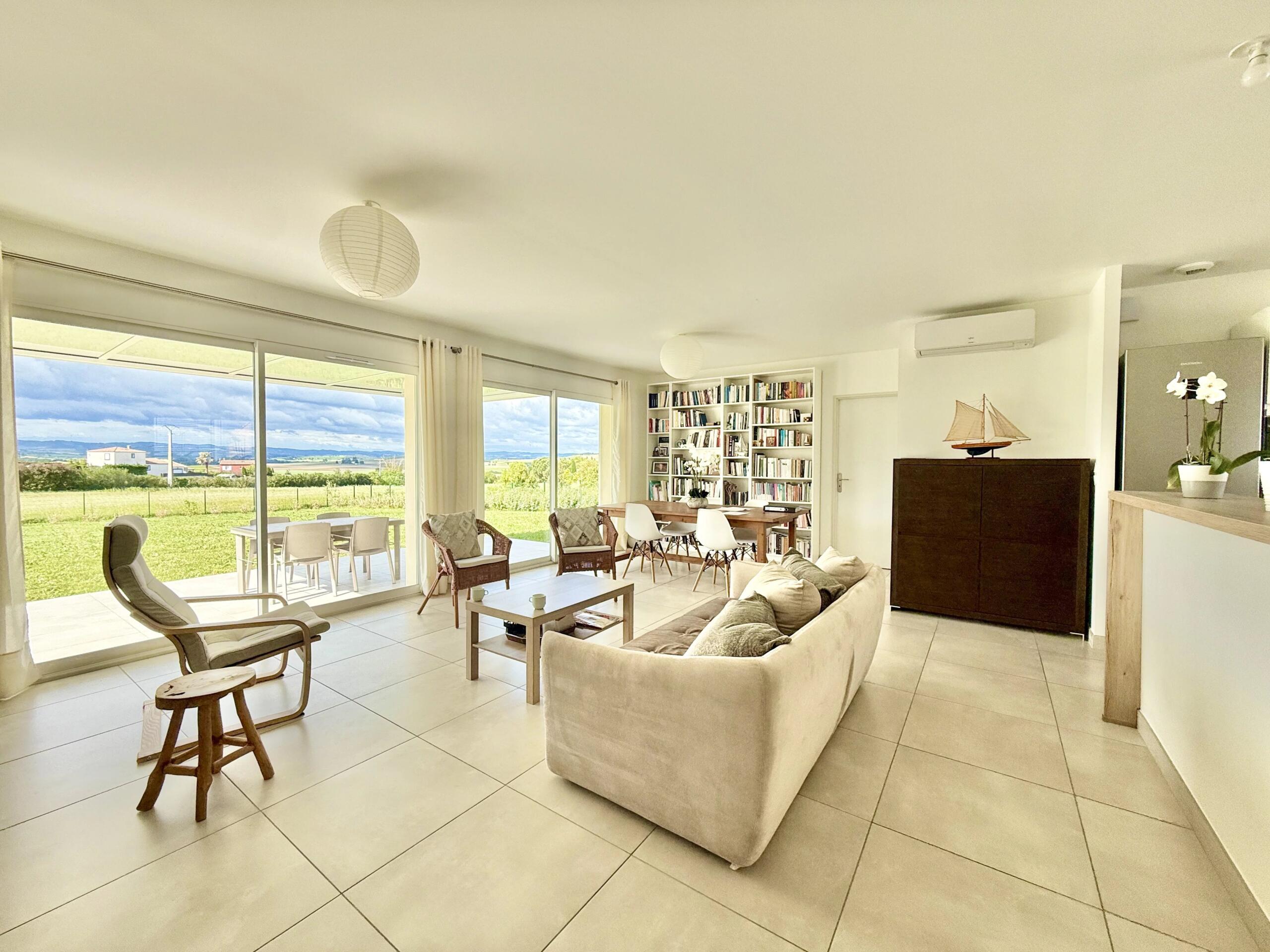 Contemporary Country Living with Panoramic Pyrenees Views, Languedoc-Roussillon – France – BVI85680