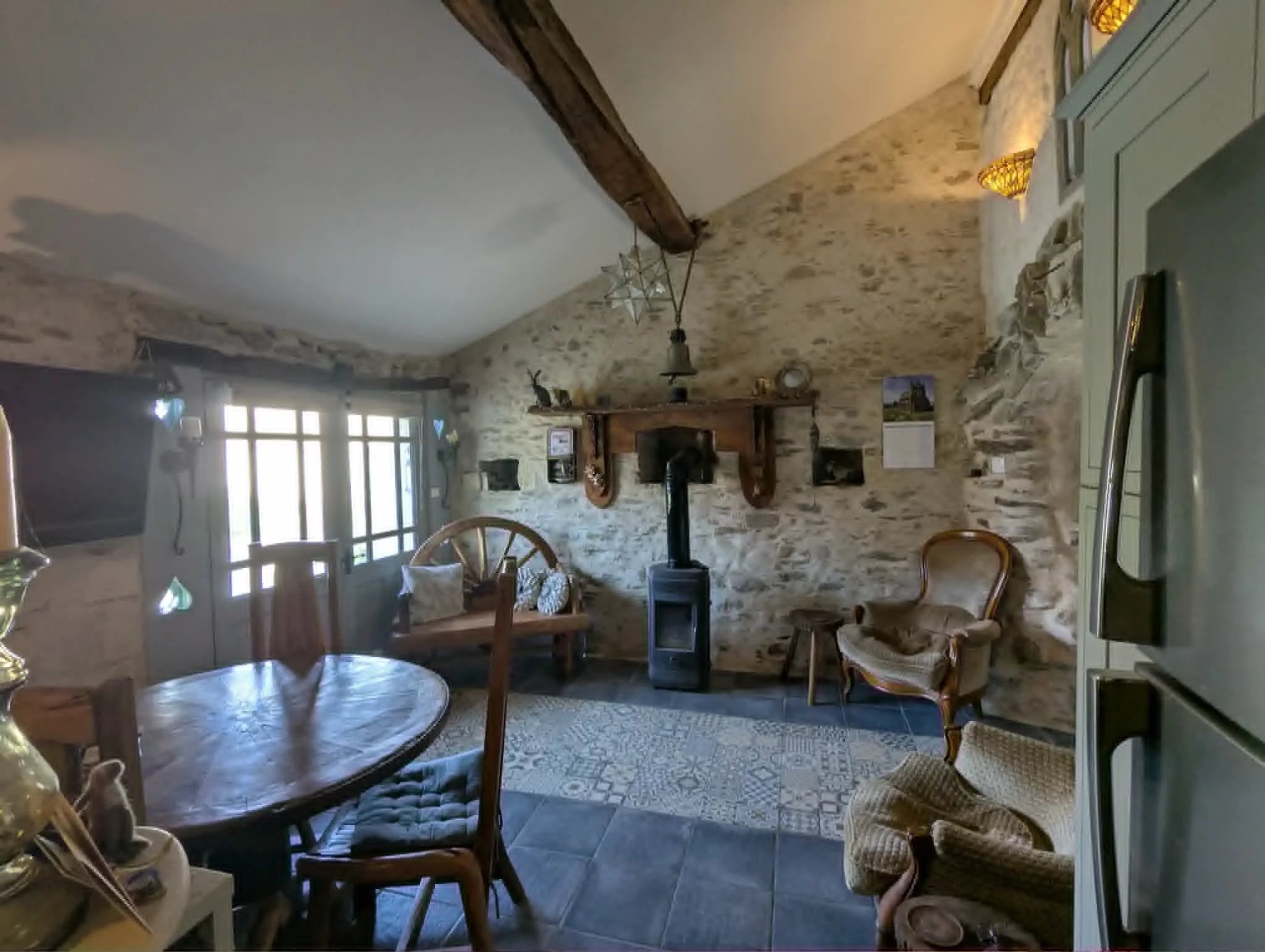 Spacious, characterful house with gite potential in Vouvant, Pays de la Loire – France – BVI80946