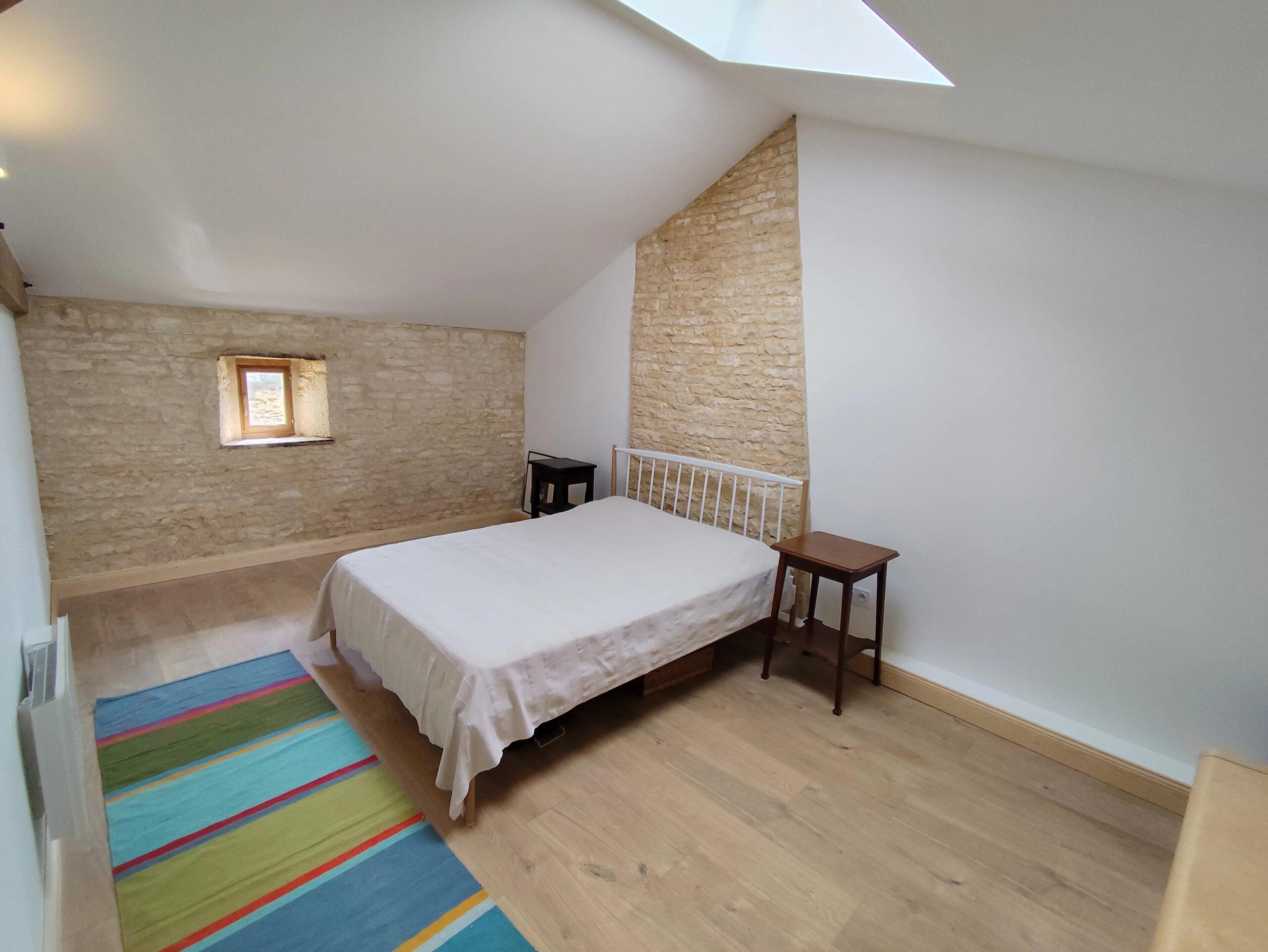 Charming 3 bedroom village house with 1 bedroom guest house, Poitou-Charentes – France – BVI74065