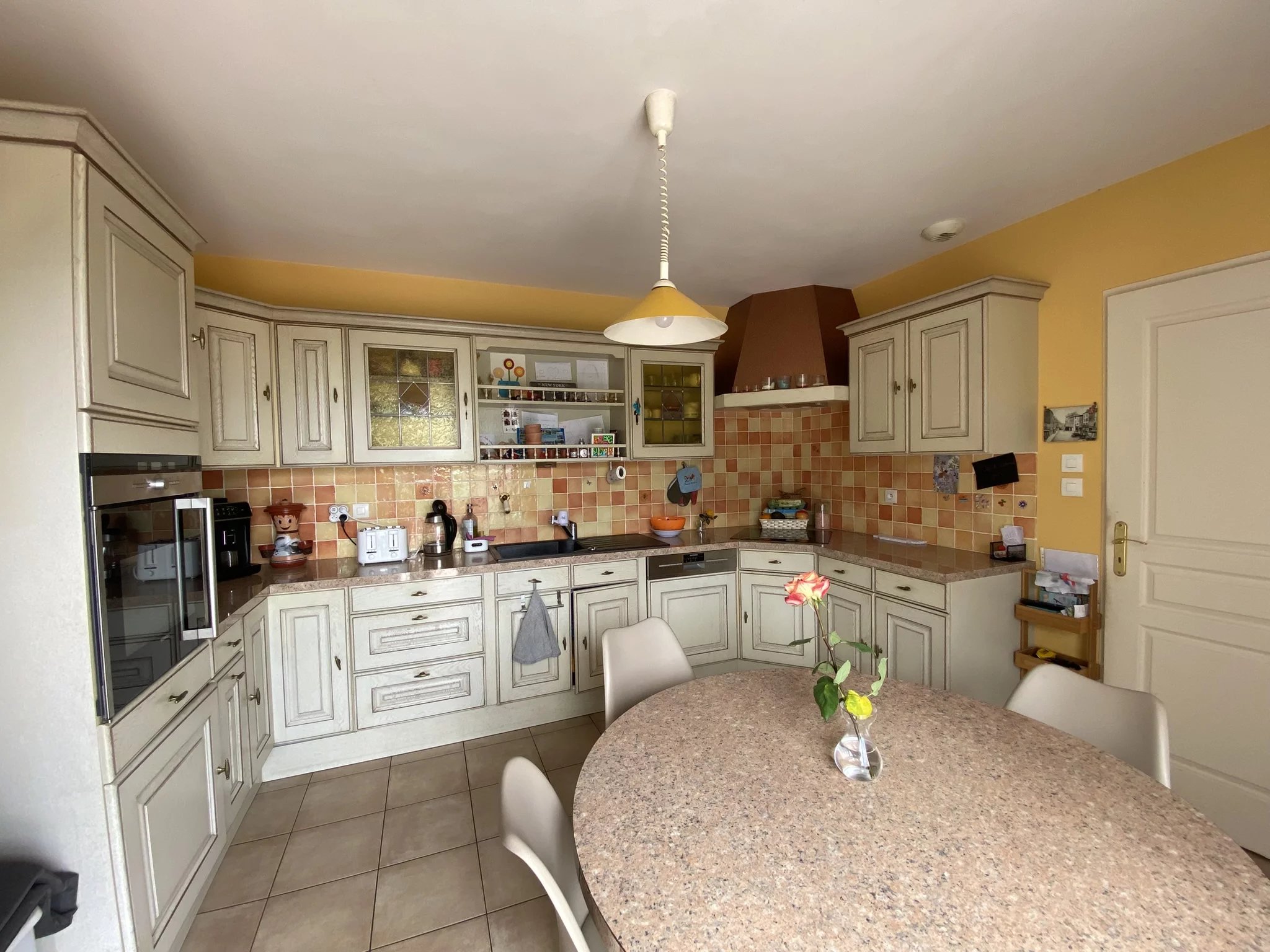 A superb property in Bellac with income potential and no work required, Limousin – France – BVI85809