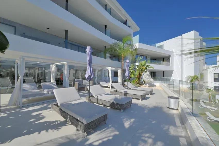 3 bedroom Apartment in Fuengirola, Malaga, Spain – 428-03808P