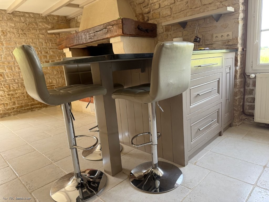4 bedroom House in Aigre, France – r7492
