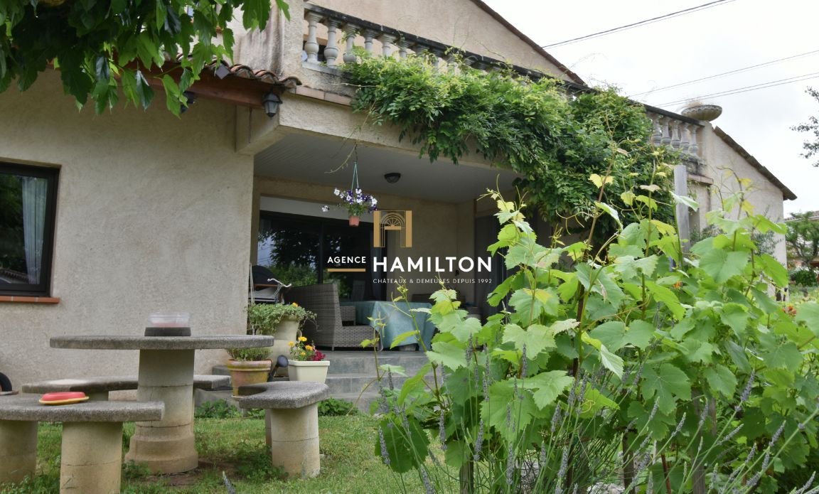 4 bedroom villa in Tanus, Tarn, France